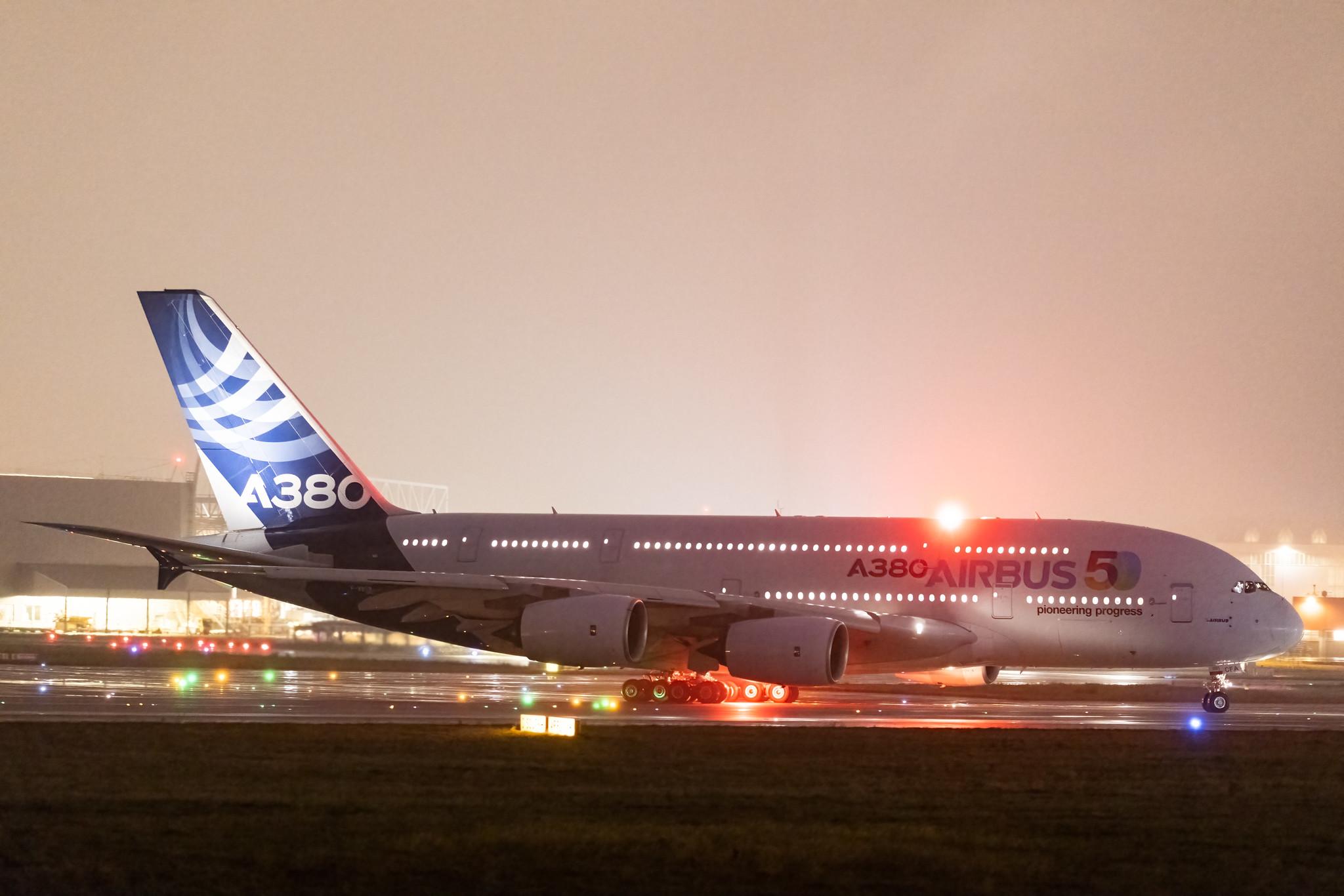 Hamburg Finkenwerder: Airbus (/ AIB) |  Airbus A380-841 A388 | F-WWOW | MSN 001