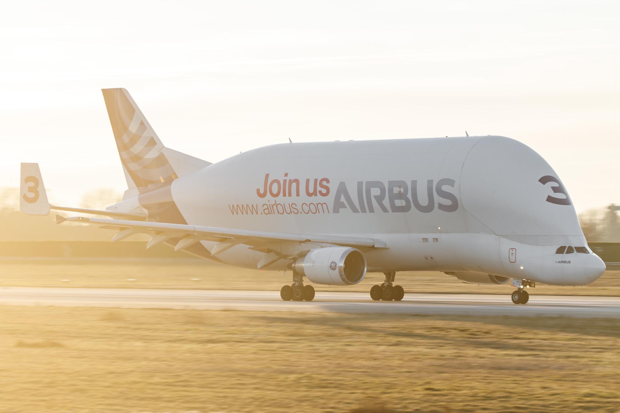 Hamburg Finkenwerder: Airbus Transport International (4Y / BGA) |  Airbus A300-608ST Beluga A3ST | F-GSTC | MSN 765