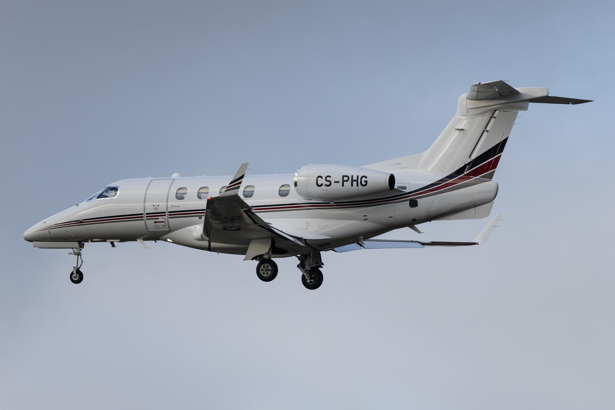 Hamburg Airport: NetJets Europe (/ NJE) |  Embraer Phenom 300 E55P | CS-PHG | MSN 50500264