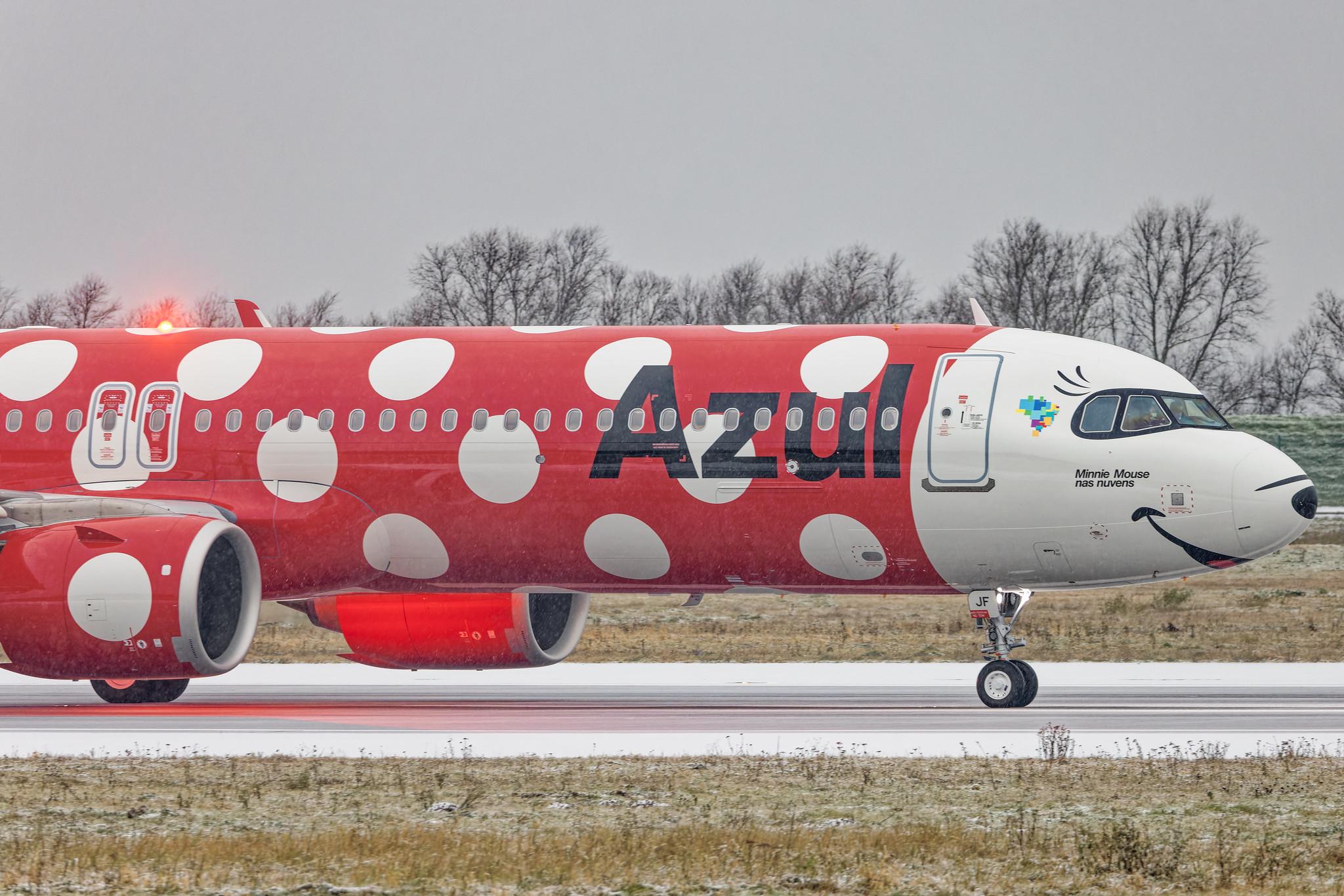 Hamburg Finkenwerder: Azul Linhas Aéreas Brasileiras  (AD / AZU) | Livery: Minnie Mouse - Walt Disney World | Airbus A321-251NX A21N | D-AVWX (PR-YJF) | MSN 10793