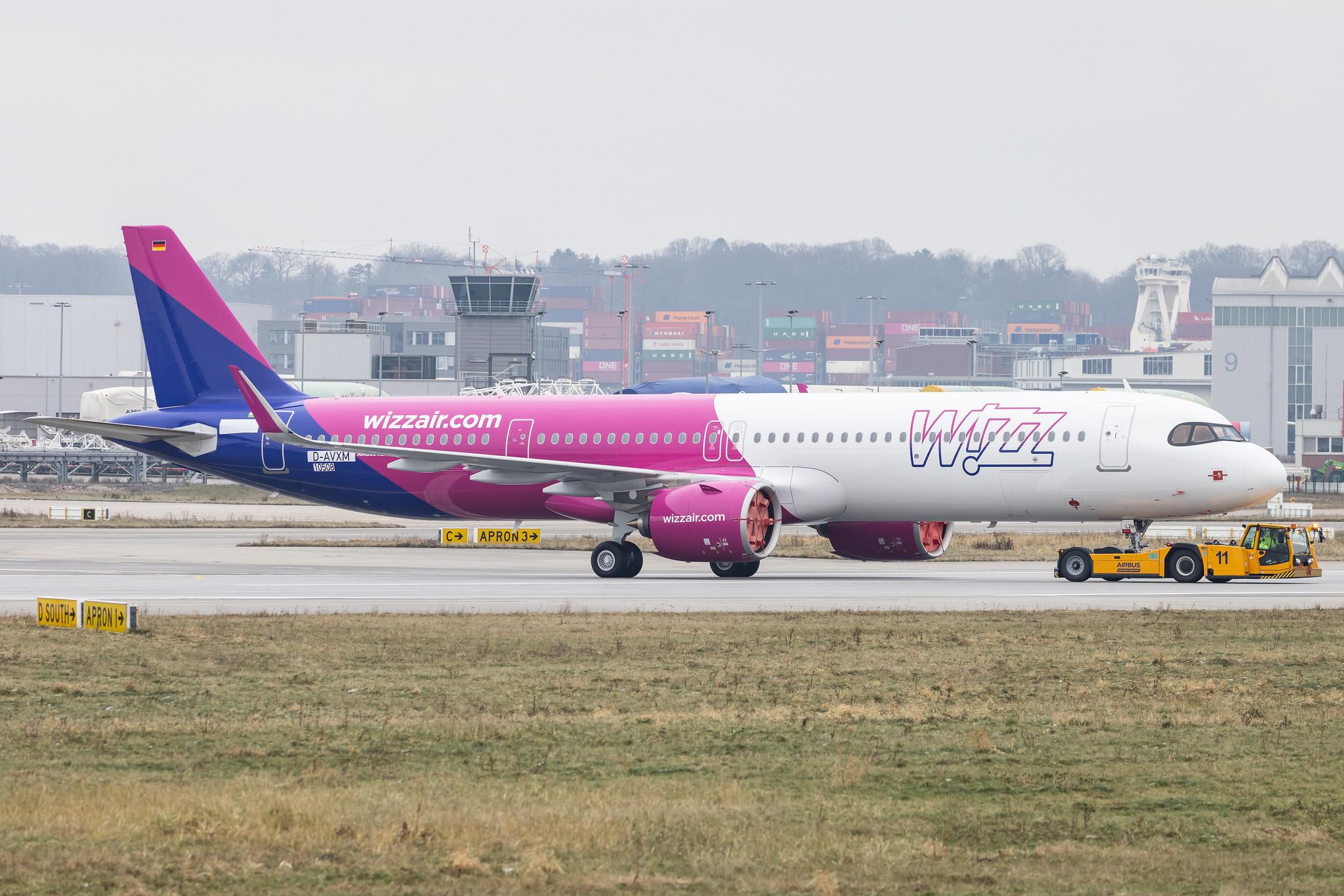 Hamburg Finkenwerder: Wizz Air (W6 / WZZ) | Airbus A321-271NX A21N | D-AVXM (HA-LZH) | MSN 10508