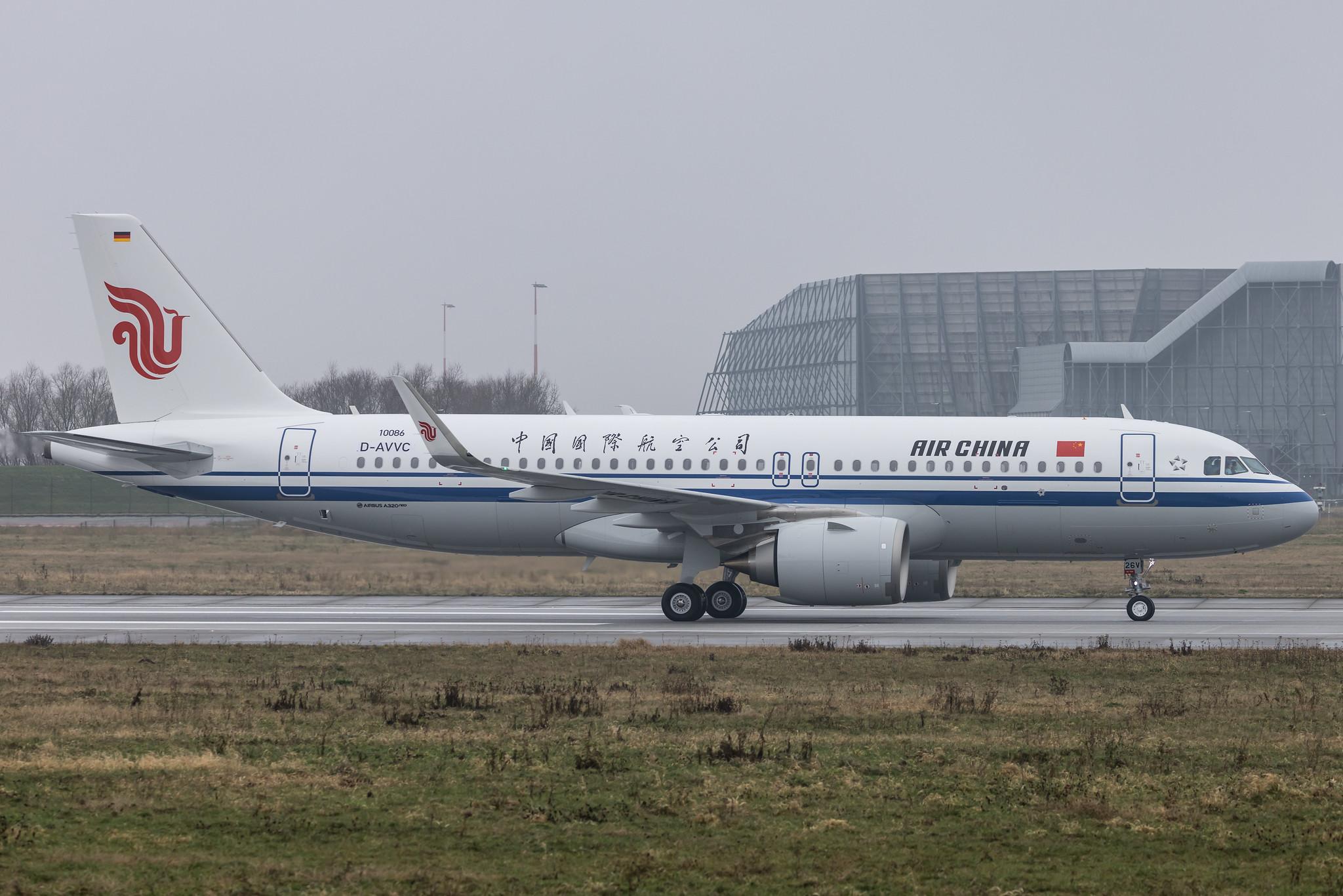 Hamburg Finkenwerder: Air China (CA / CCA) |  Airbus A320-251N A20N | D-AVVC (B-326V) | MSN 10086