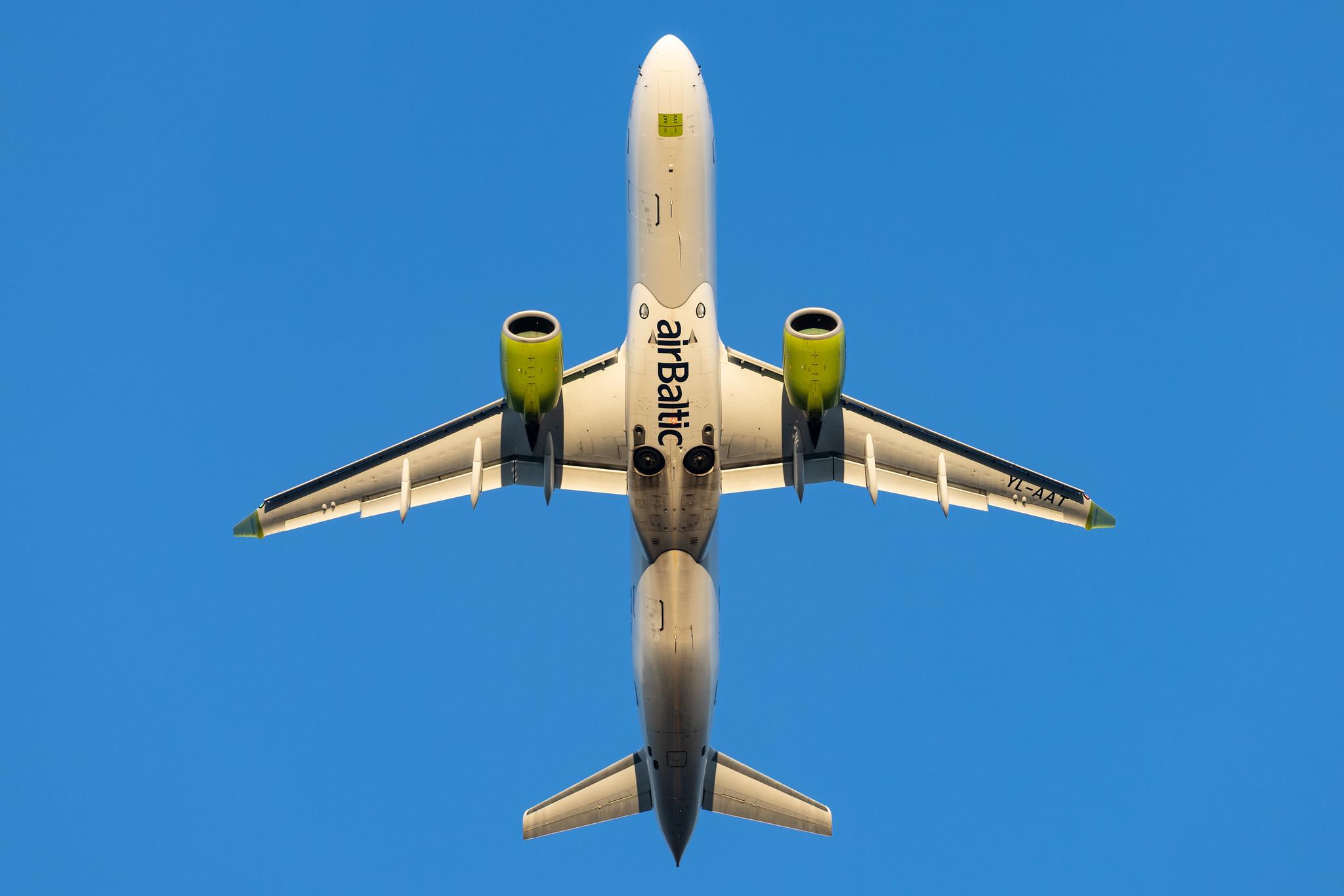Hamburg Airport: Air Baltic (BT / BTI) |  Airbus A220-300 BCS3 | YL-AAT | MSN 55055
