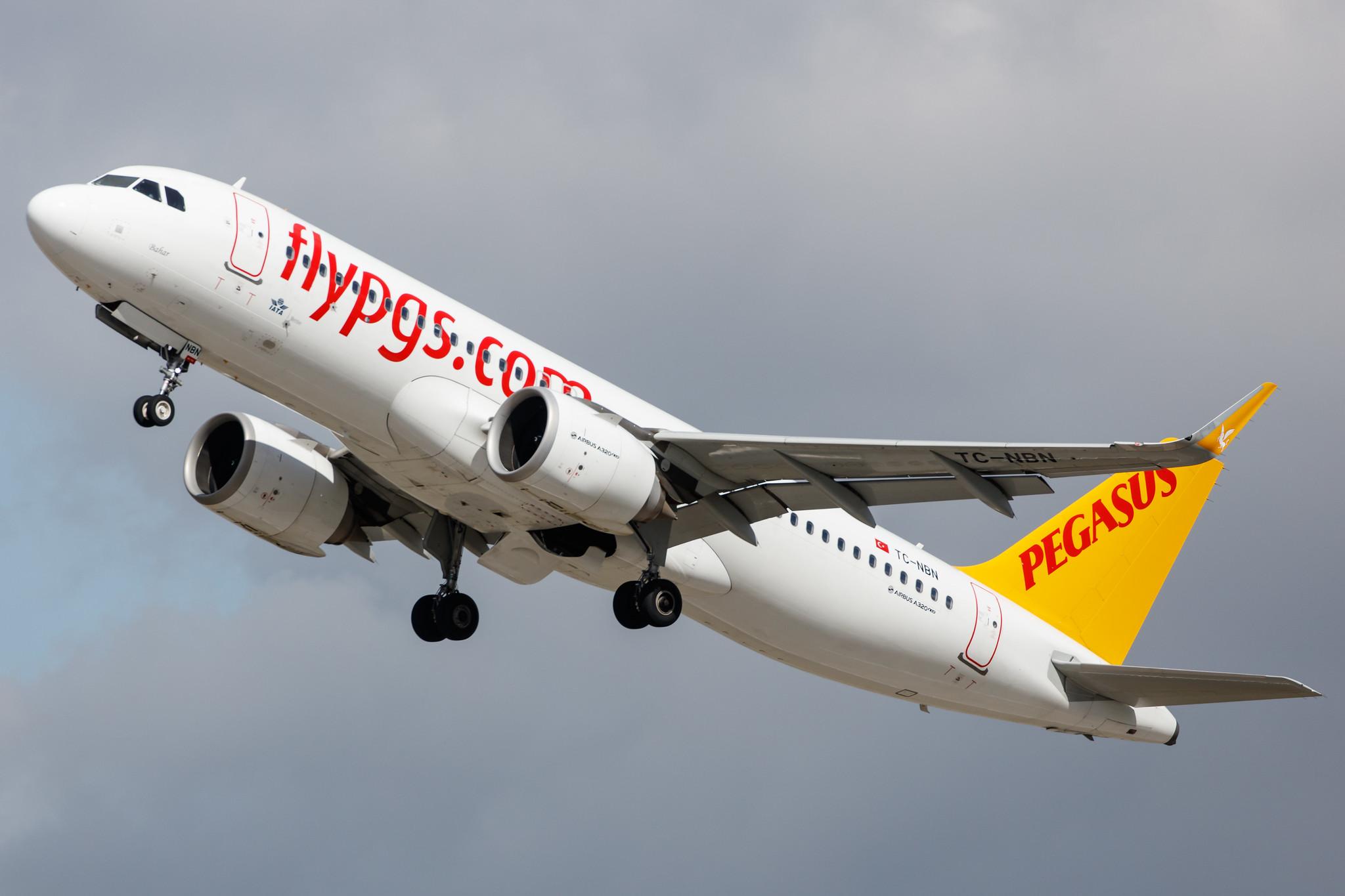 Flughafen Berlin Brandenburg: Pegasus (PC / PGT) | Operator: Pegasus Airlines |  Airbus A320-251N A20N | TC-NBN | MSN 08020