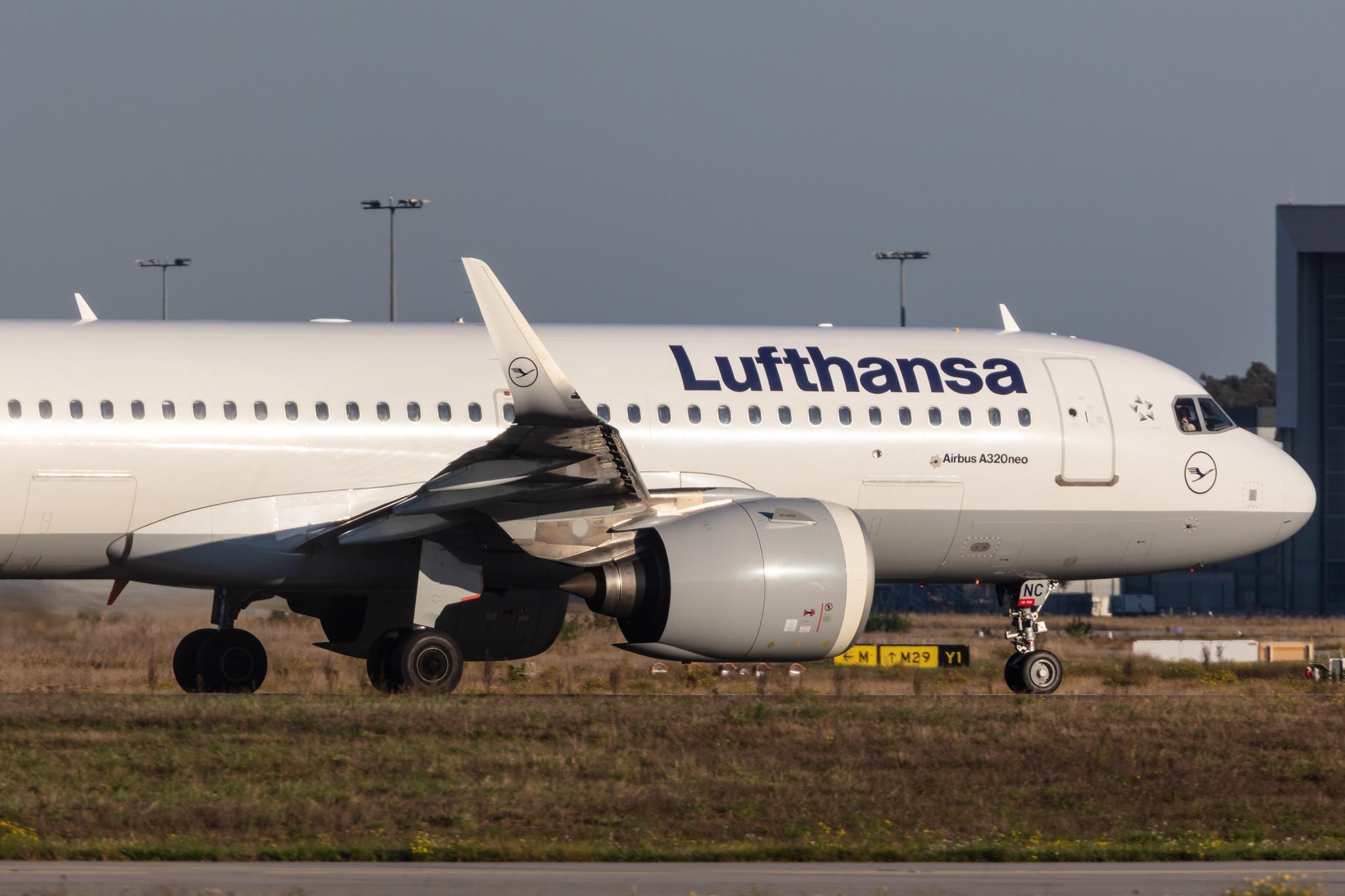 Frankfurt Airport: Lufthansa (LH / DLH) |  Airbus A320-271N A20N | D-AINC | MSN 6920