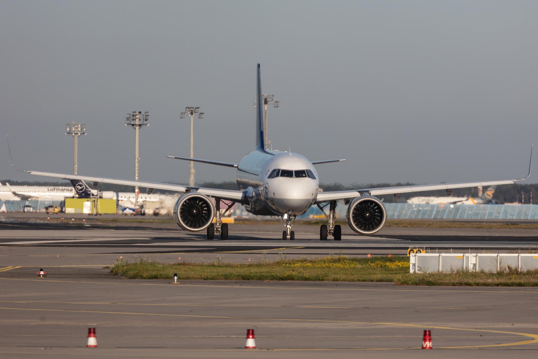 Frankfurt Airport: Lufthansa (LH / DLH) |  Airbus A320-271N A20N | D-AINC | MSN 6920