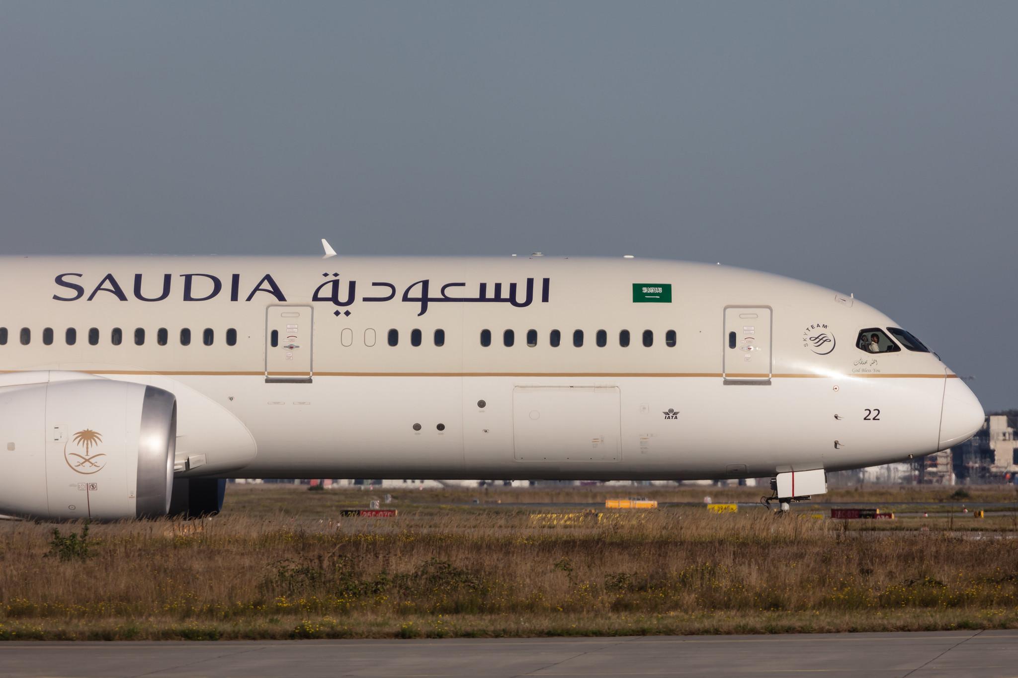 Frankfurt Airport: Saudia (SV / SVA) |  Boeing 787-9 Dreamliner B789 | HZ-AR22 | MSN 40048