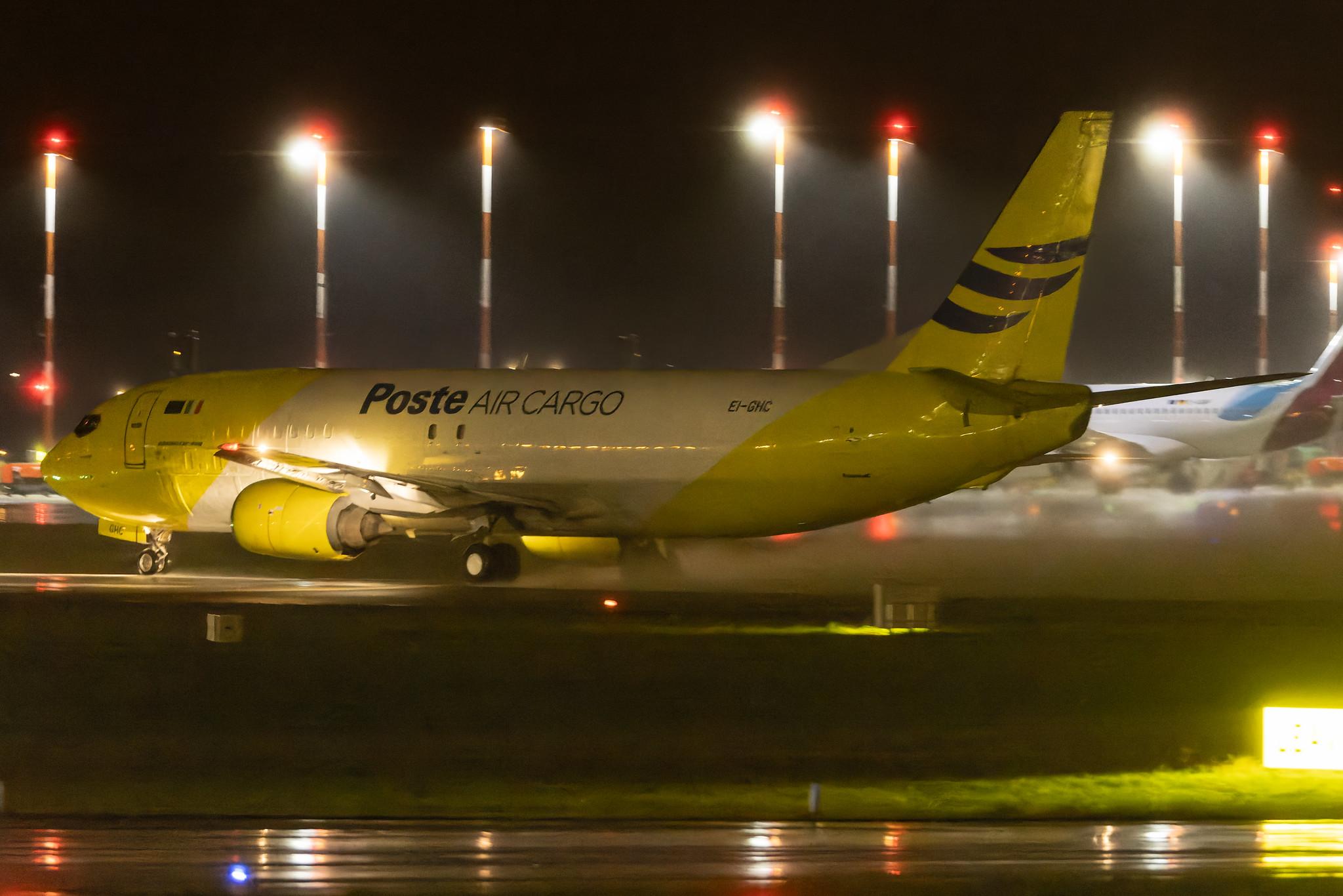 Hamburg Airport: Poste Air Cargo (M4 / MSA) |  Boeing 737-490(SF) B734 | EI-GHC | MSN 30161