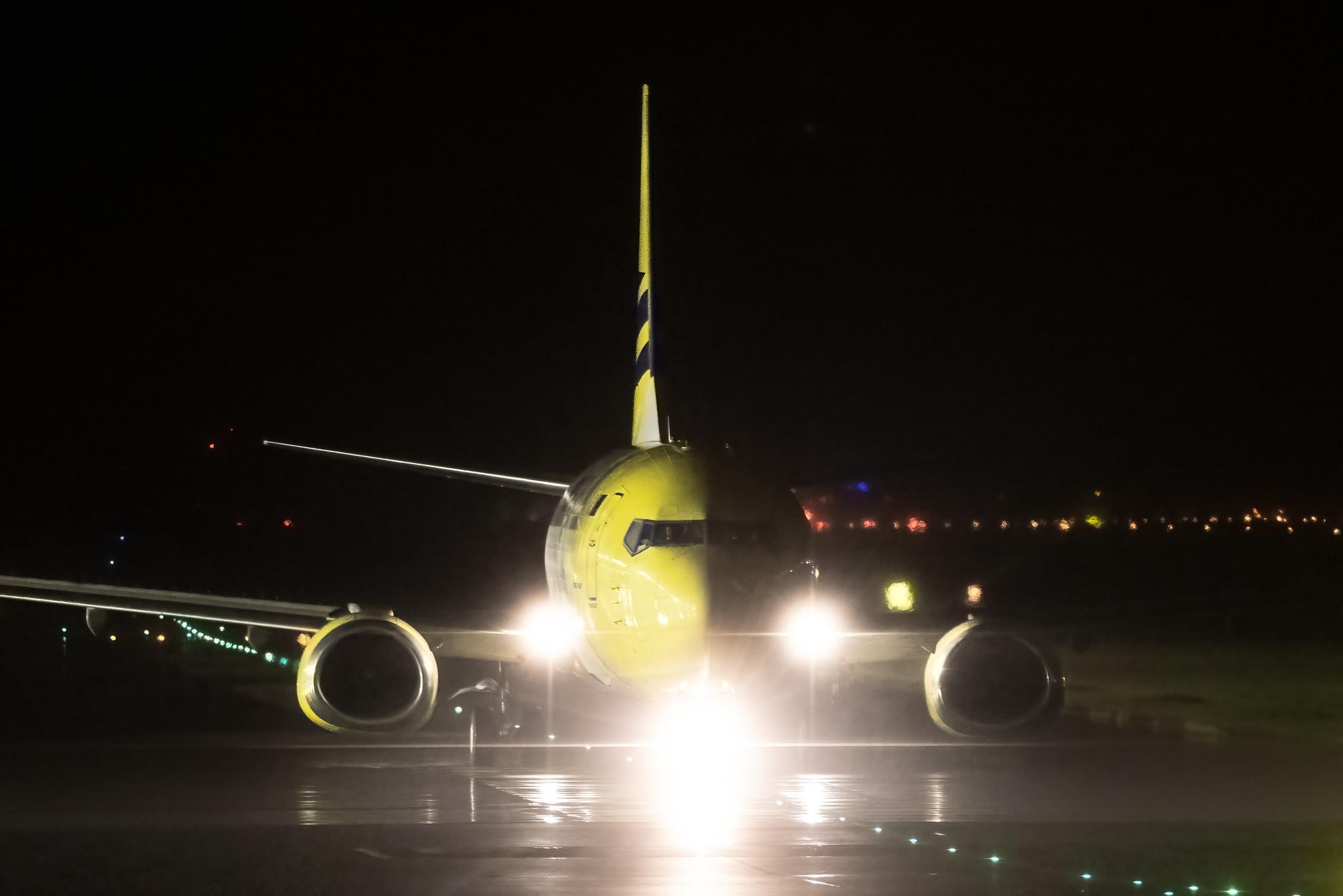 Hamburg Airport: Poste Air Cargo (M4 / MSA) |  Boeing 737-490(SF) B734 | EI-GHC | MSN 30161