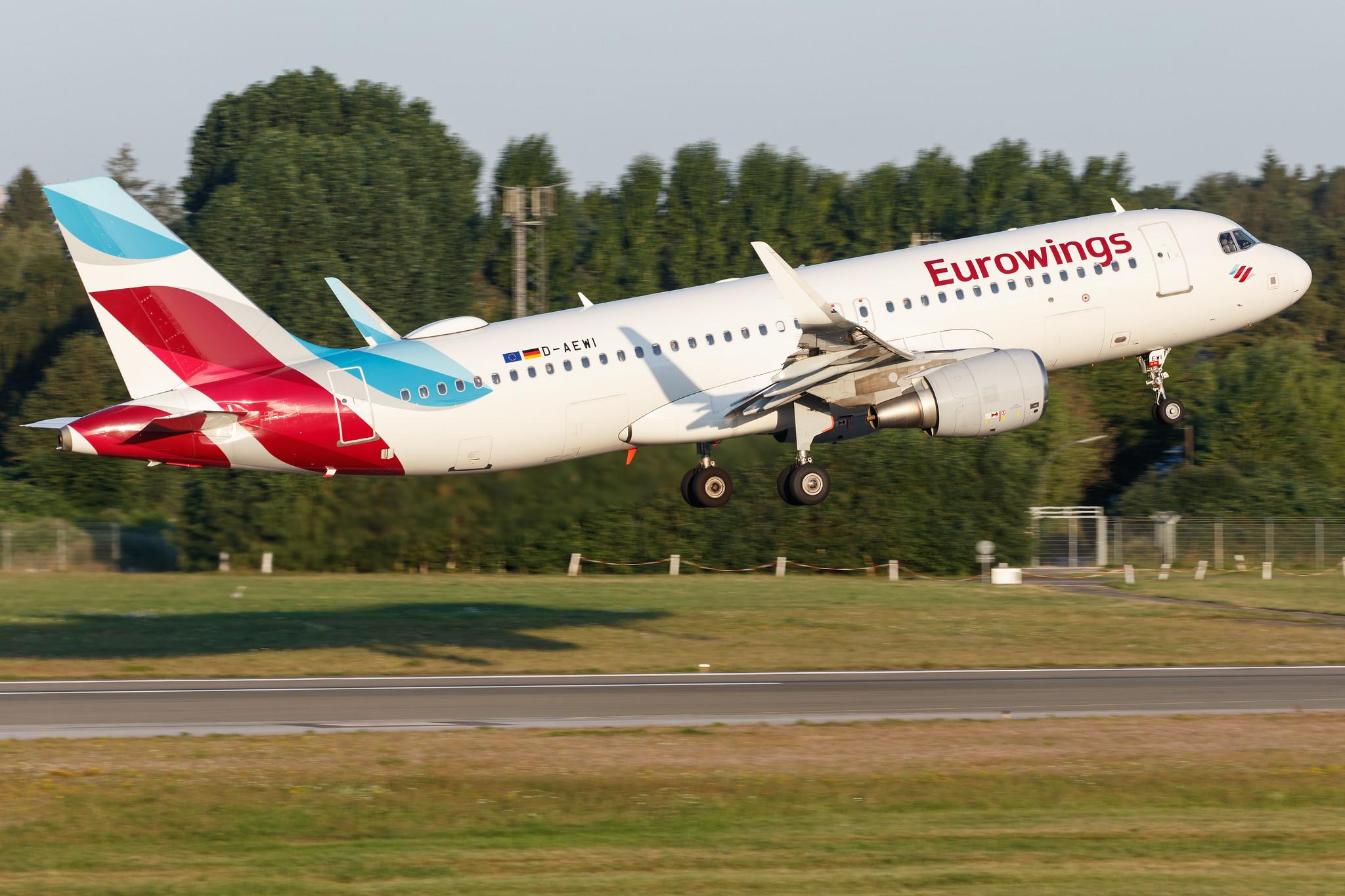 Hamburg Airport: Eurowings (EW / EWG) |  Airbus A320-214 A320 | D-AEWI | MSN 7210
