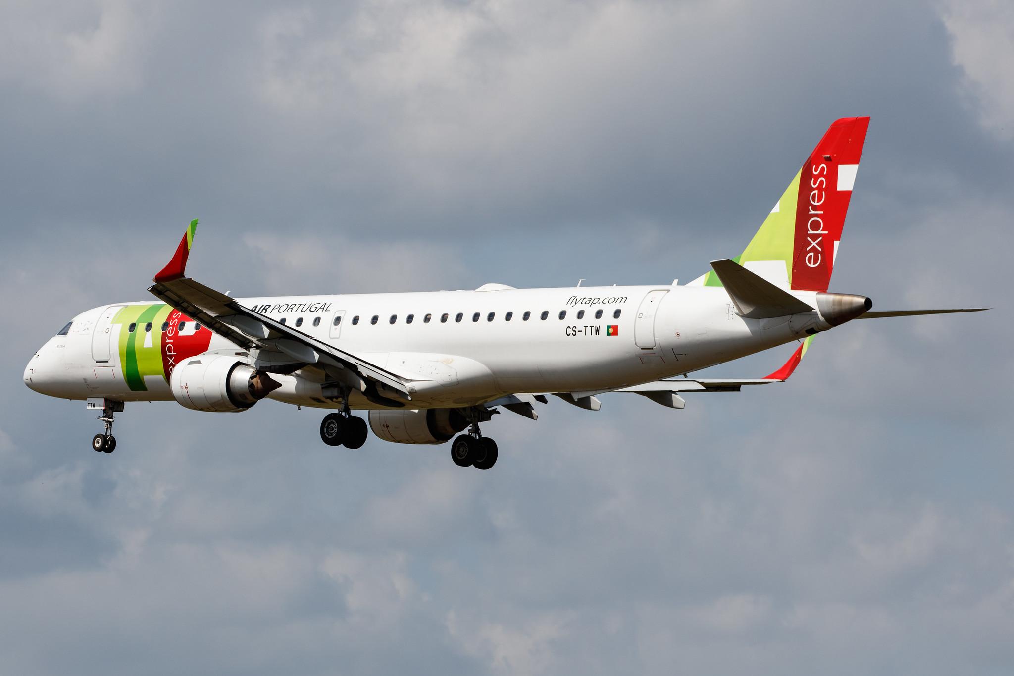 Hamburg Airport: TAP Express (TP / TAP) | Operator: Portugália Airlines |  Embraer E195AR E195 | CS-TTW | MSN 19000407