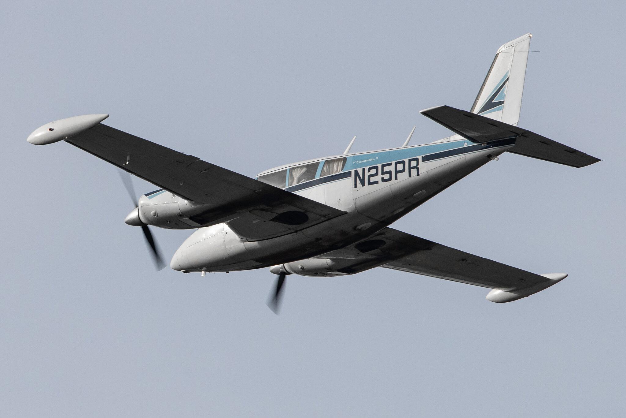 Hamburg Airport: Private owner |  Piper PA-30 Twin Comanche PA30 | N25PR | MSN 30-1511