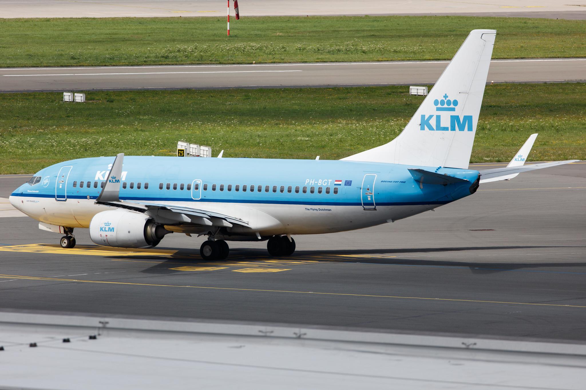 Hamburg Airport: KLM (KL / KLM) |  Boeing 737-7K2 B737 | PH-BGT | MSN 38634