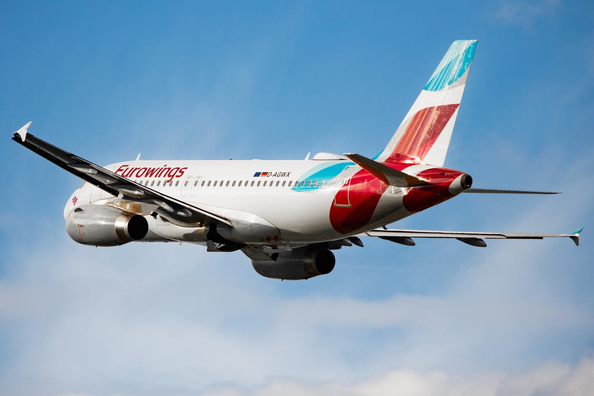 Hamburg Airport: Eurowings (EW / EWG) |  Airbus A319-132 A319 | D-AGWX | MSN 5569