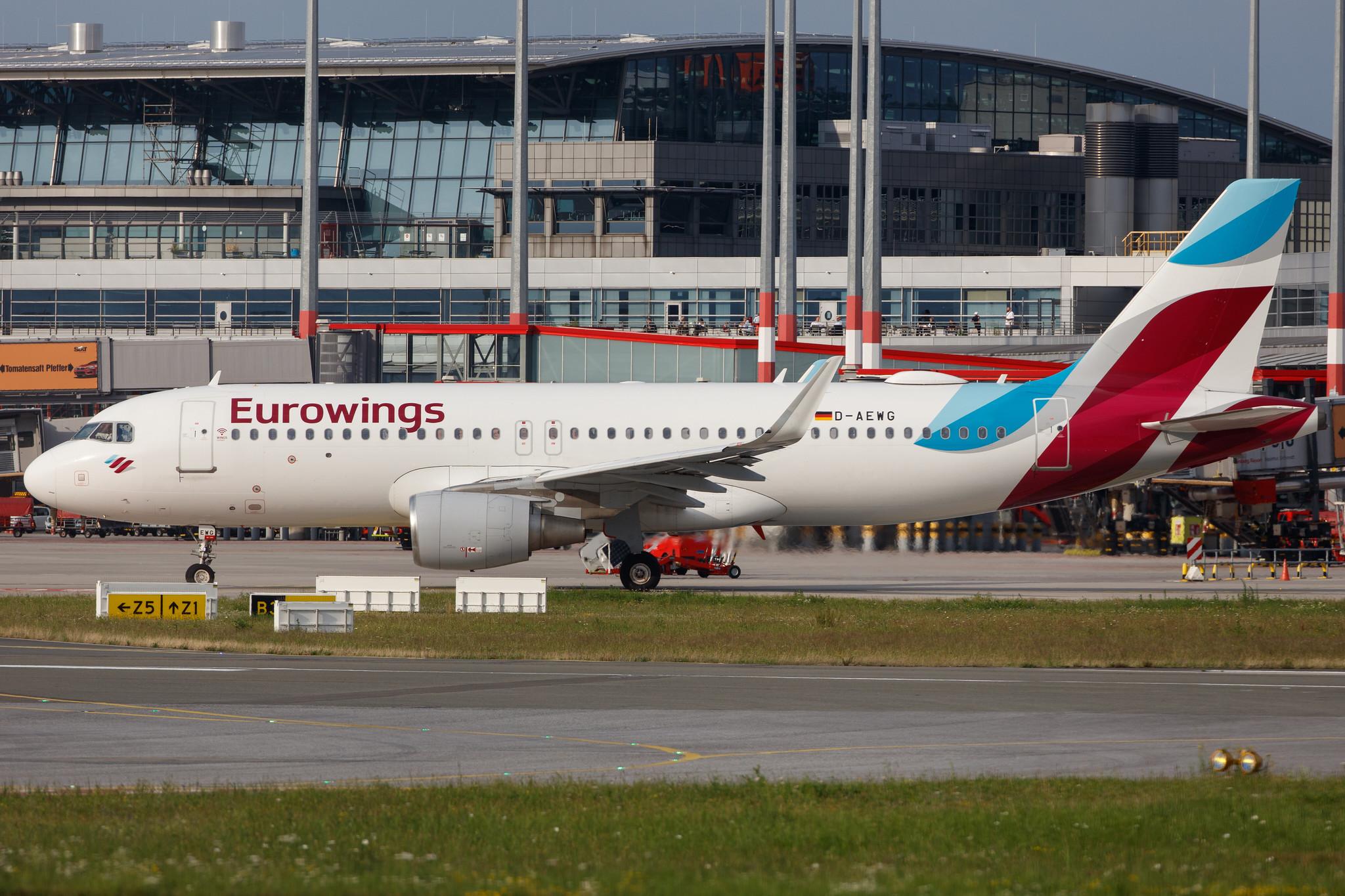 Hamburg Airport: Eurowings (EW / EWG) |  Airbus A320-214 A320 | D-AEWG | MSN 7121