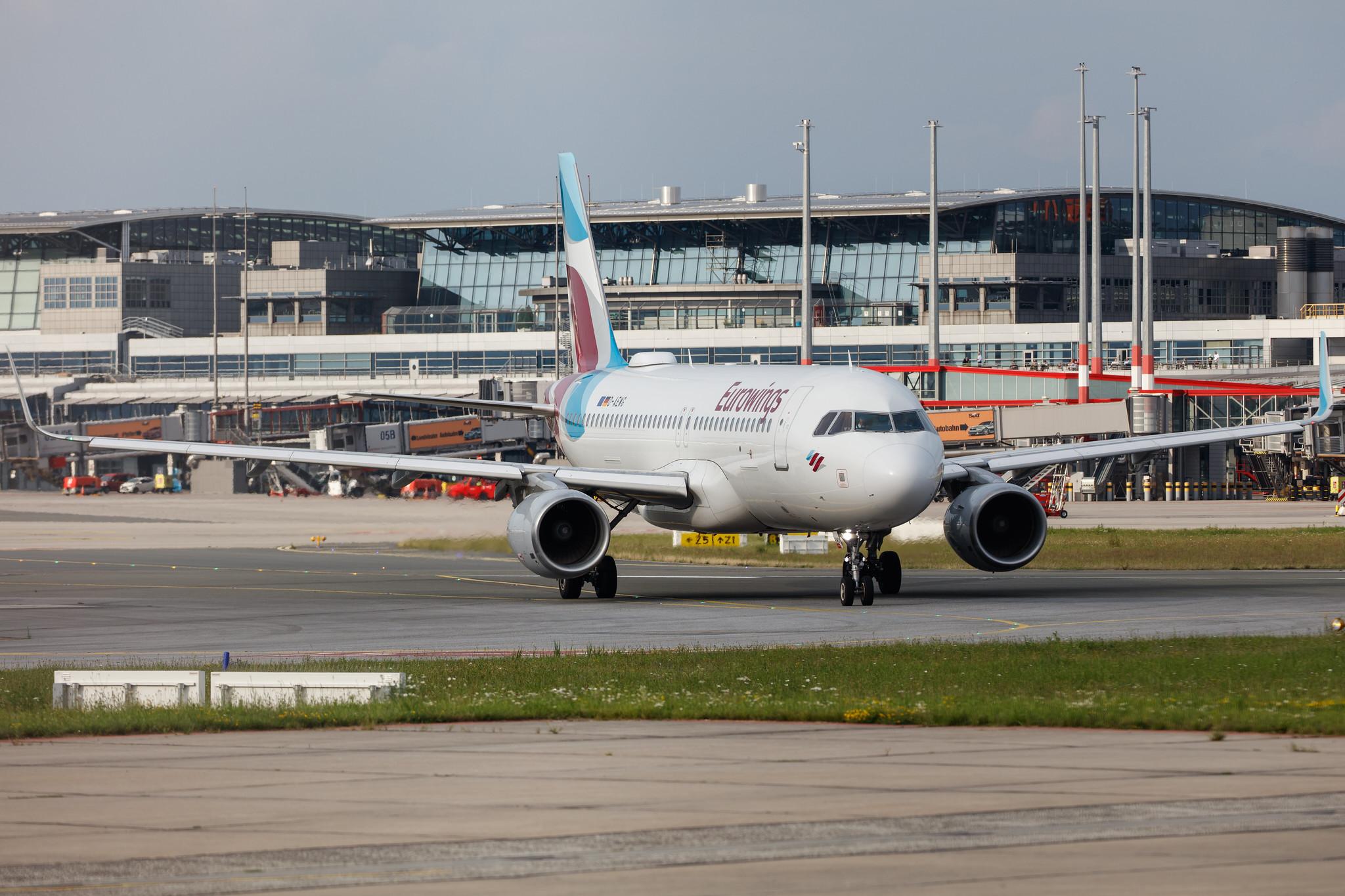 Hamburg Airport: Eurowings (EW / EWG) |  Airbus A320-214 A320 | D-AEWG | MSN 7121