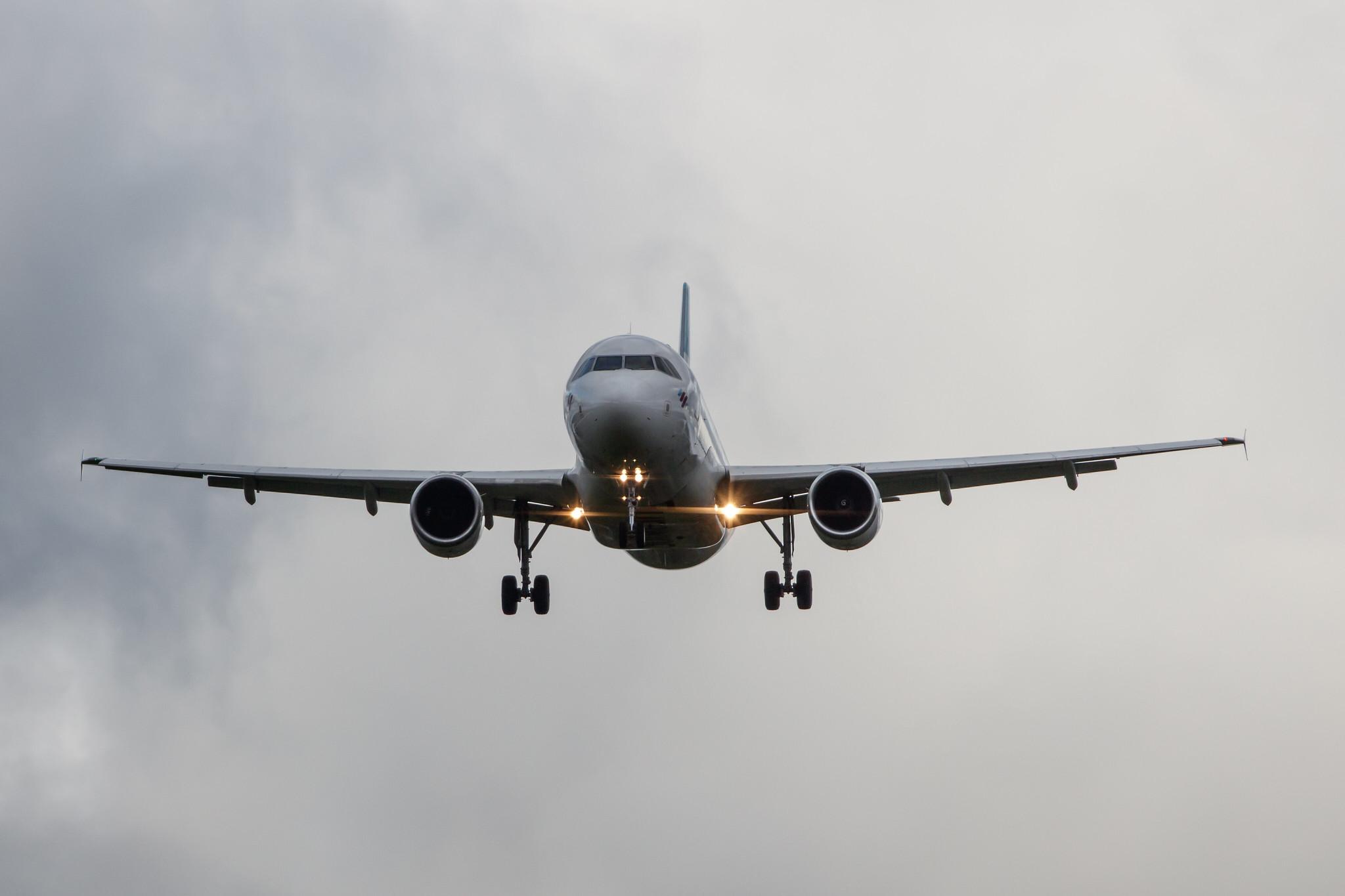 Hamburg Airport: Eurowings (EW / EWG) |  Airbus A320-214 A320 | D-ABHC | MSN 3594