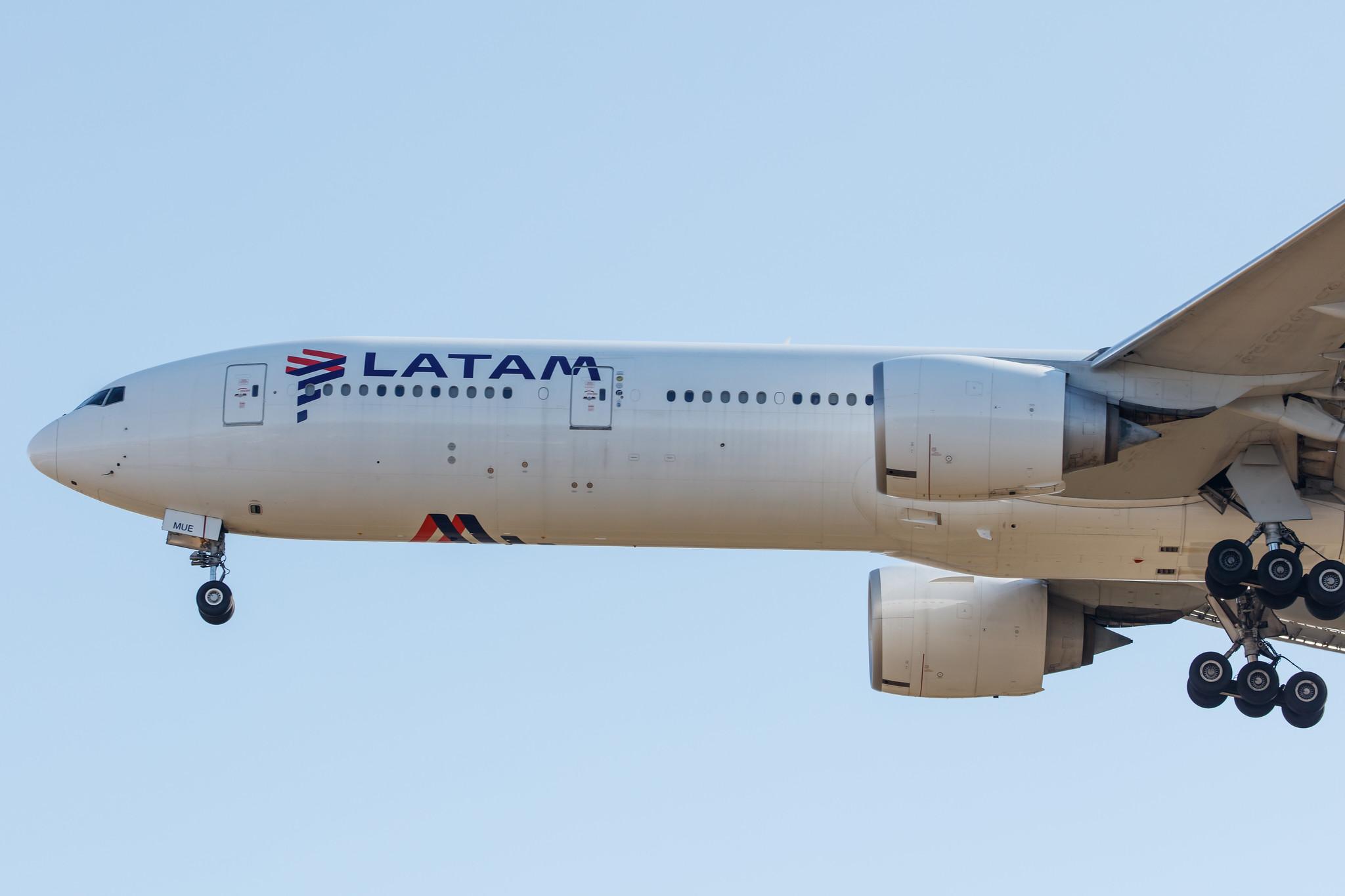 Frankfurt Airport: LATAM Airlines (LA / LAN) | Operator: LATAM Brasil |  Boeing 777-32W(ER) B77W | PT-MUE | MSN 38886