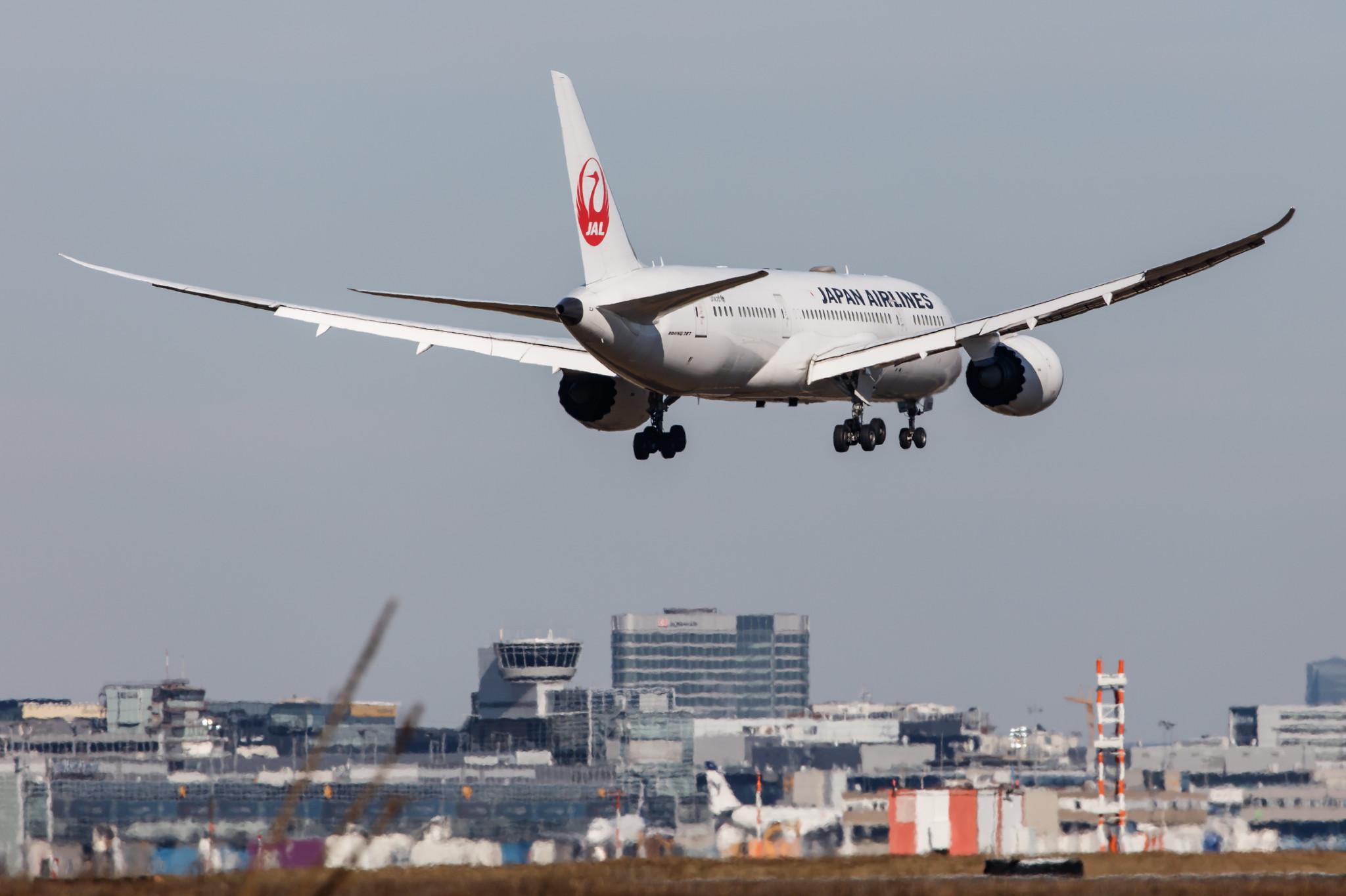 Frankfurt Airport: Japan Airlines (JL / JAL) |  Boeing 787-8 Dreamliner B788 | JA832J | MSN 34844