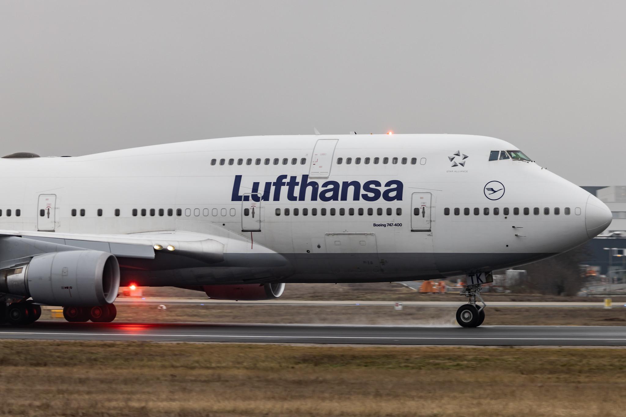 Frankfurt Airport: Lufthansa (LH / DLH) |  Boeing 747-430 B744 | D-ABTK | MSN 29871