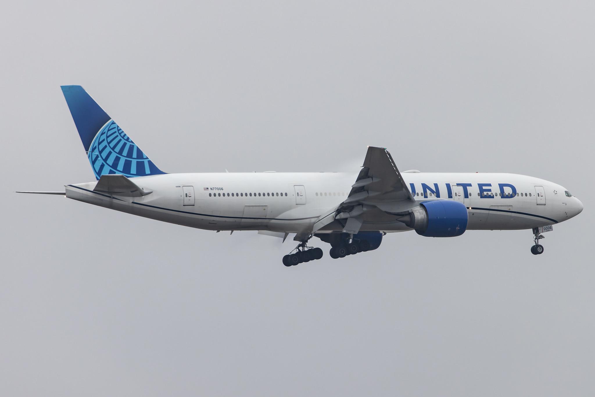 Frankfurt Airport: United Airlines (UA / UAL) |  Boeing 777-224(ER) B772 | N77006 | MSN 29476
