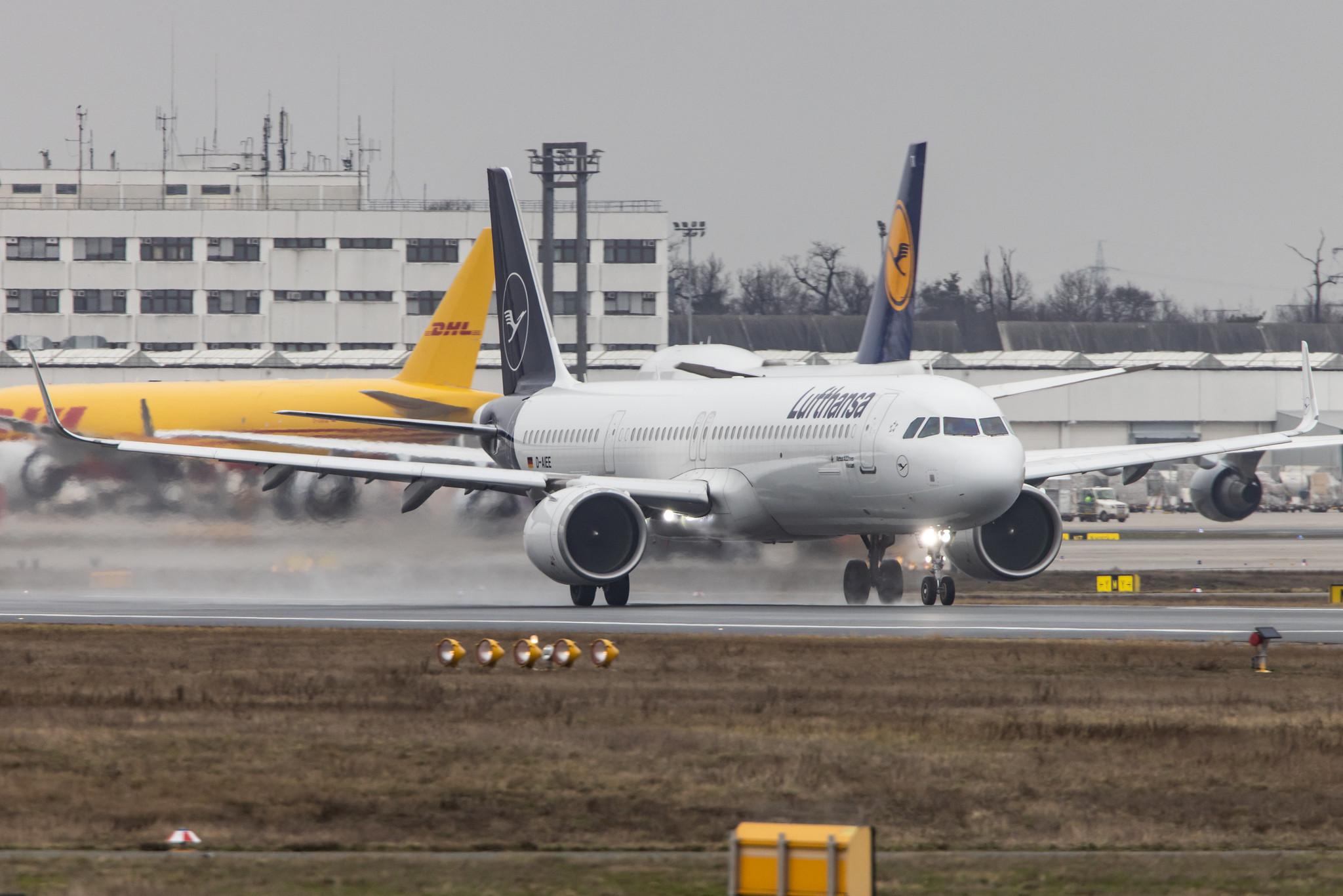Frankfurt Airport: Lufthansa (LH / DLH) |  Airbus A321-271NX A21N | D-AIEE | MSN 9046