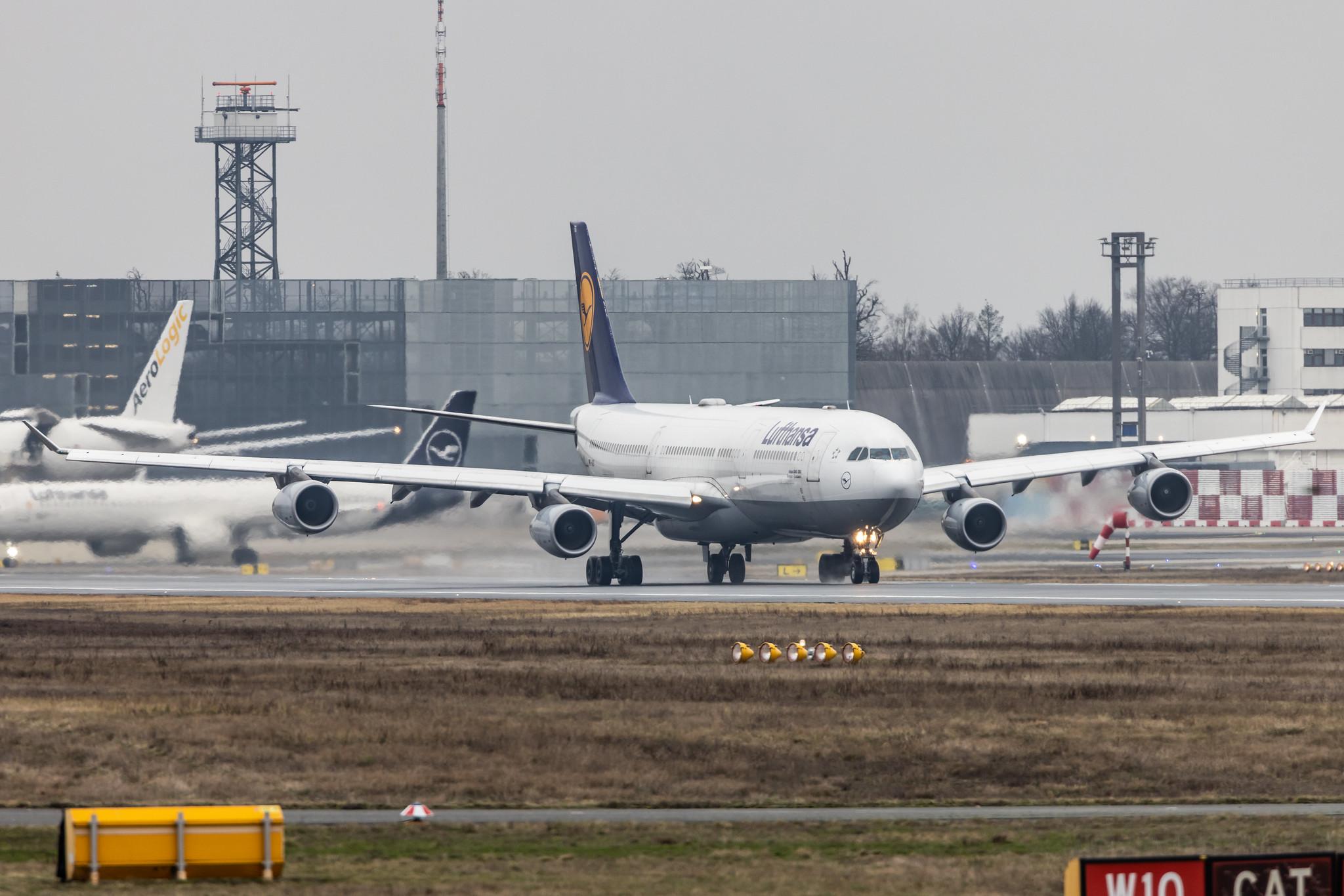 Frankfurt Airport: Lufthansa (LH / DLH) |  Airbus A340-313 A343 | D-AIGS | MSN 0297