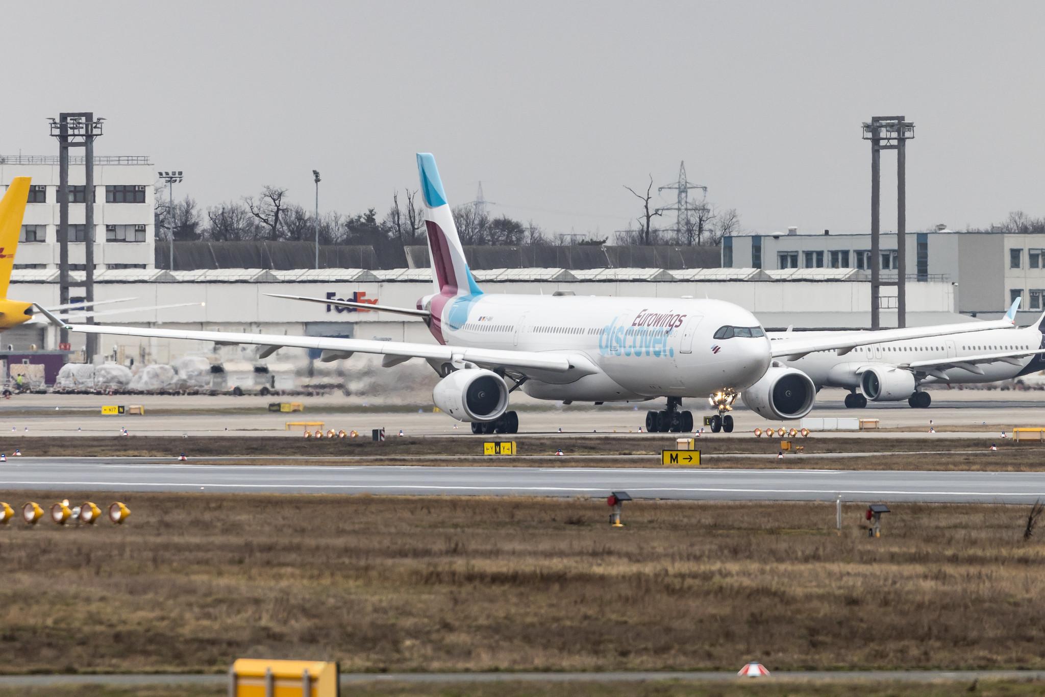 Frankfurt Airport: Eurowings Discover (4Y / OCN) |  Airbus A330-343 A333 | D-AIKH | MSN 0648