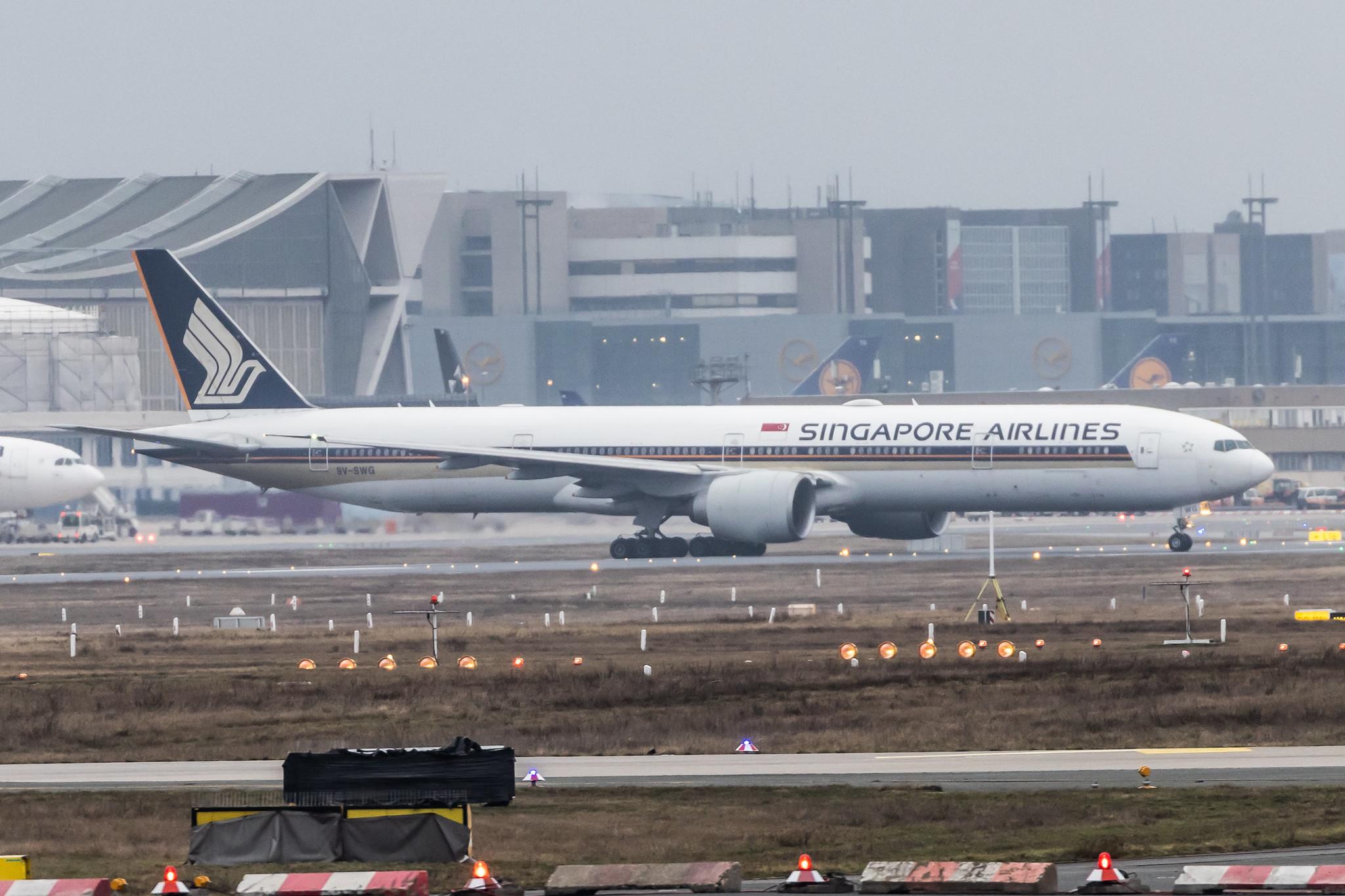 Frankfurt Airport: Singapore Airlines (SQ / SIA) |  Boeing 777-312(ER) B77W | 9V-SWG | MSN 34572