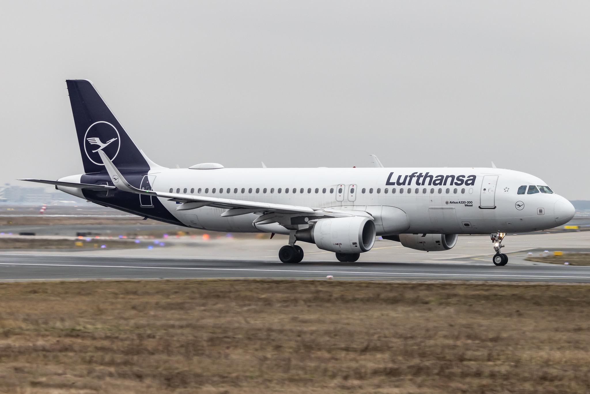 Frankfurt Airport: Lufthansa (LH / DLH) |  Airbus A320-214 A320 | D-AIZW | MSN 5694