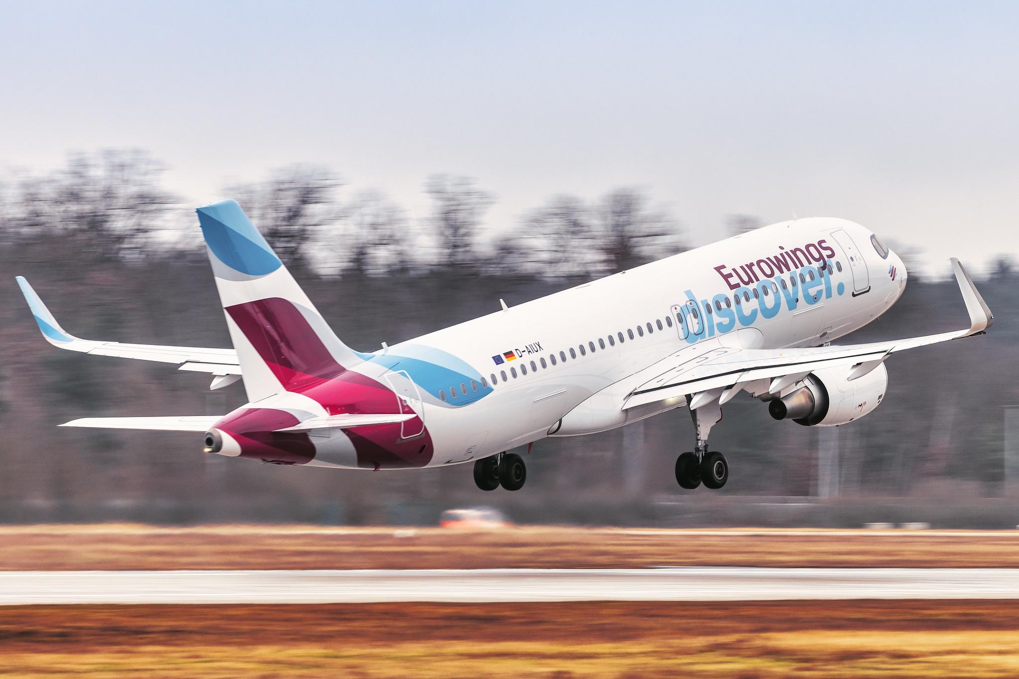 Frankfurt Airport: Eurowings Discover (4Y / OCN) |  Airbus A320-214 A320 | D-AIUX | MSN 7256