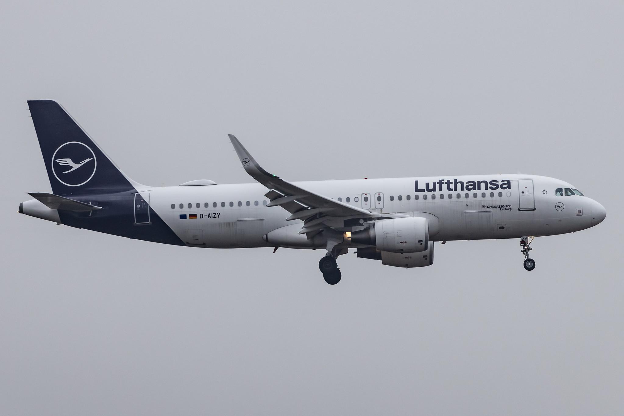 Frankfurt Airport: Lufthansa (LH / DLH) |  Airbus A320-214 A320 | D-AIZY | MSN 5769