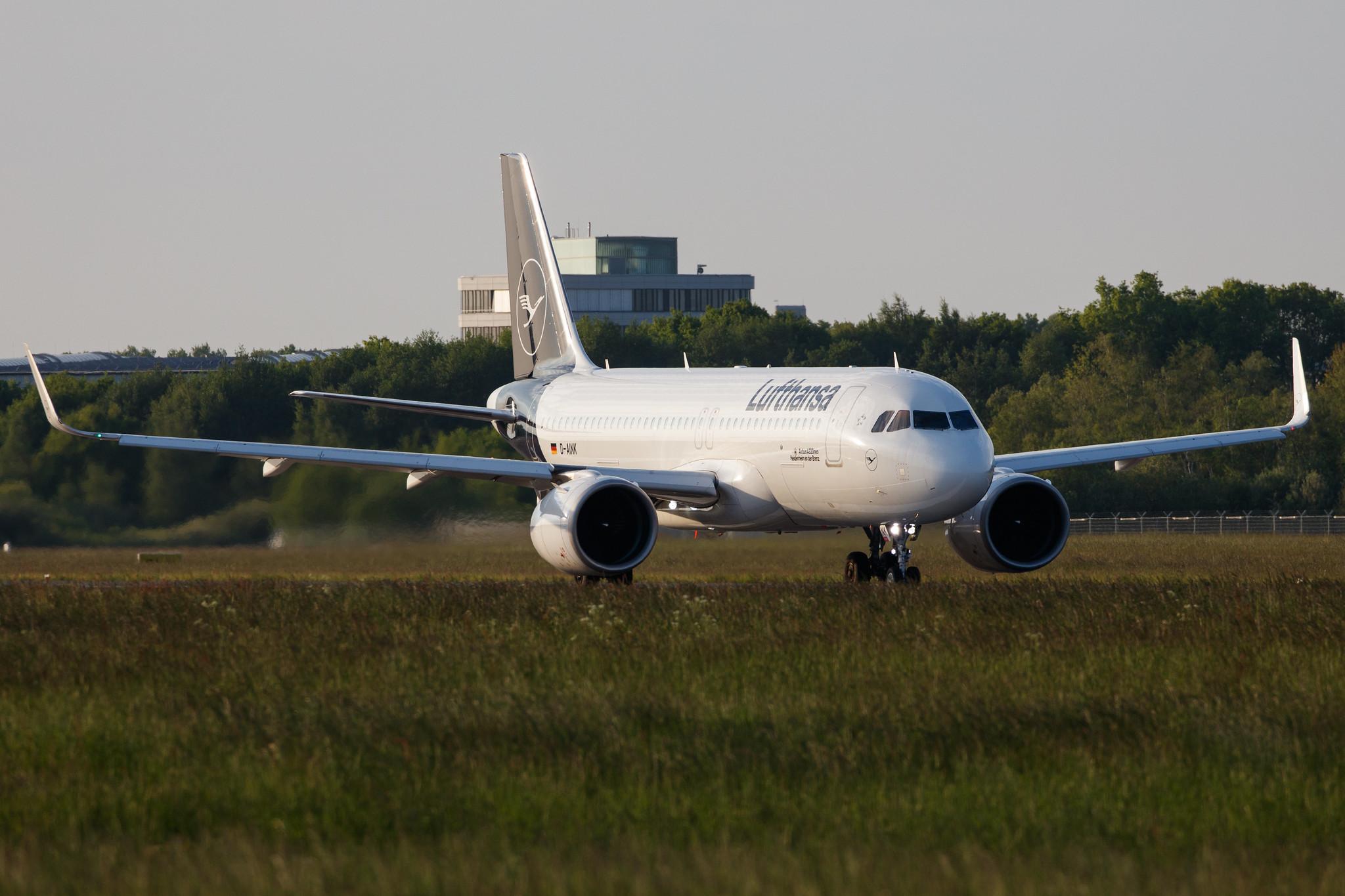 Hamburg Airport: Lufthansa (LH / DLH) |  Airbus A320-271N A20N | D-AINK | MSN 8249