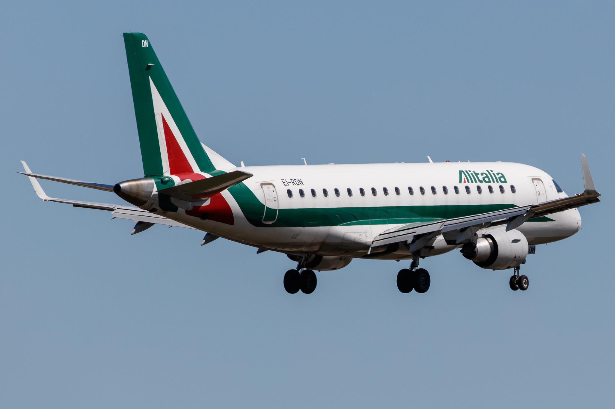 Frankfurt Airport: Alitalia (AZ / AZA) |  Operator: Alitalia CityLiner | Embraer E175STD E75S | EI-RDN | MSN 17000347