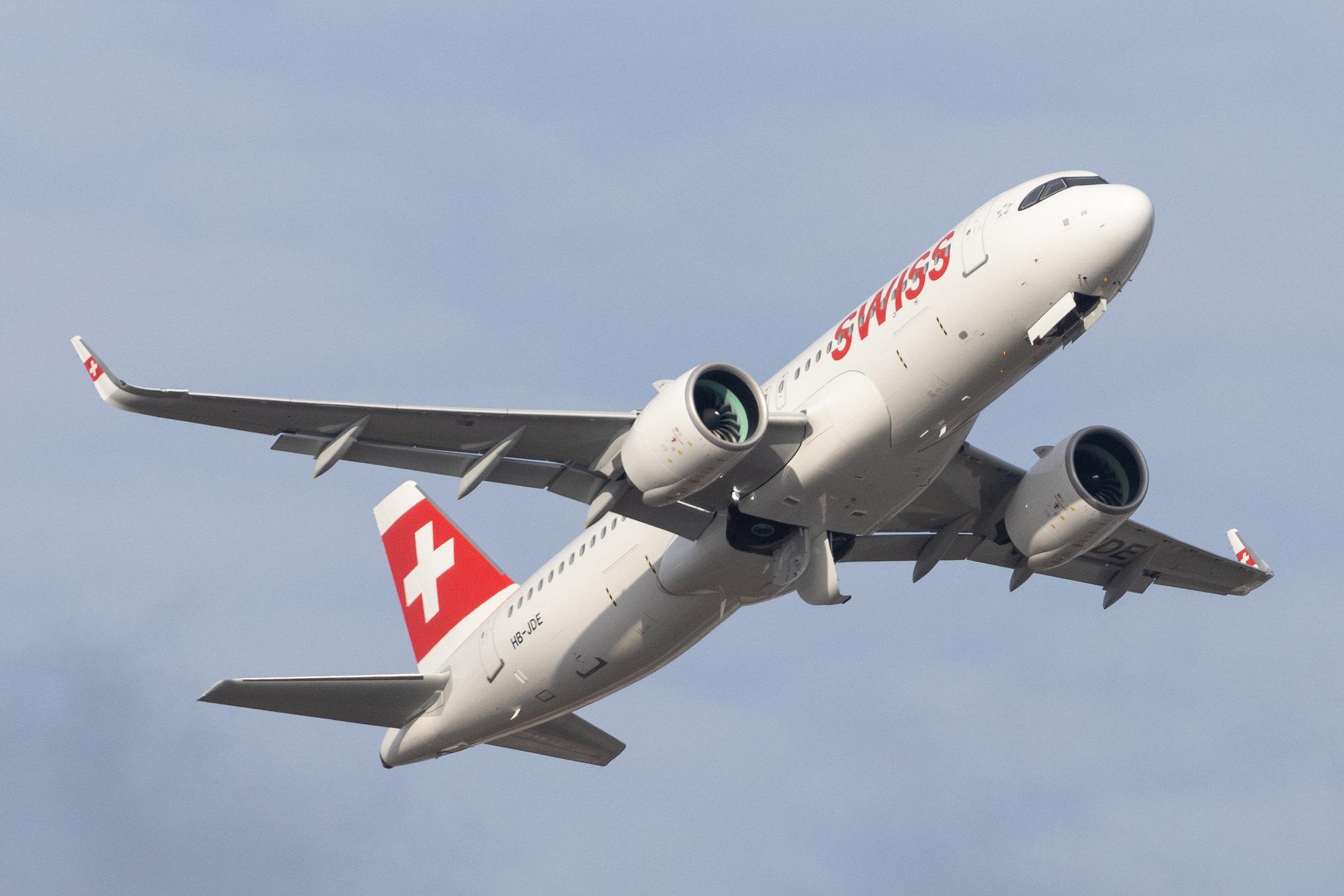 London Heathrow: Swiss (LX / SWR) |  Airbus A320-271N A20N | HB-JDE | MSN 11084