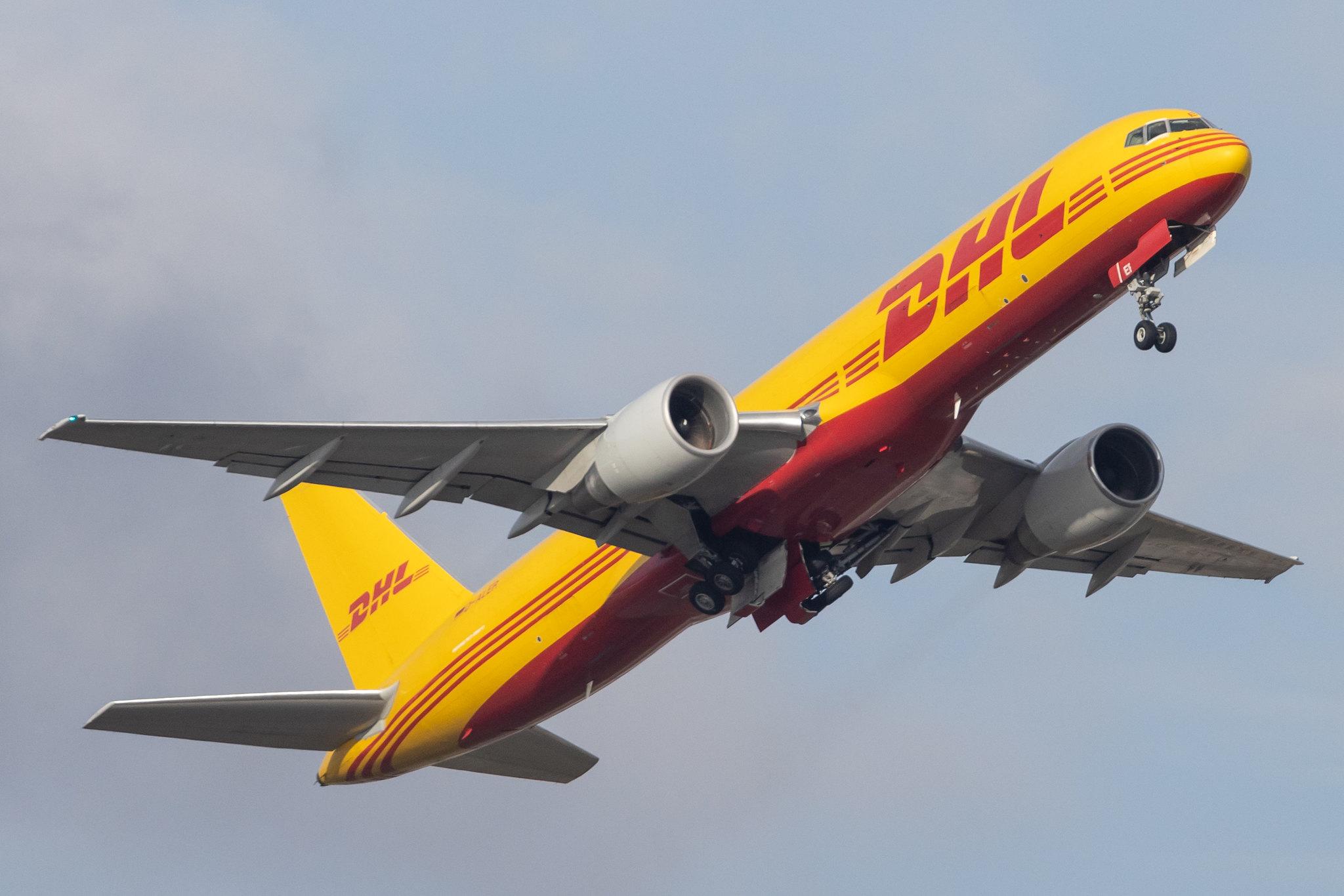 London Heathrow: DHL (D0 / DHK) | Operator: European Air Transport |  Boeing 757-2Q8(PCF) B752 | D-ALER | MSN 27351