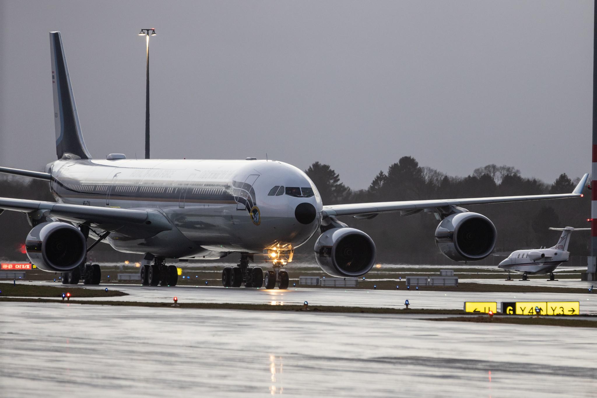 Hamburg Airport: Royal Thai Air Force |  Airbus A340-541 A345 | HS-TYV | MSN 0698