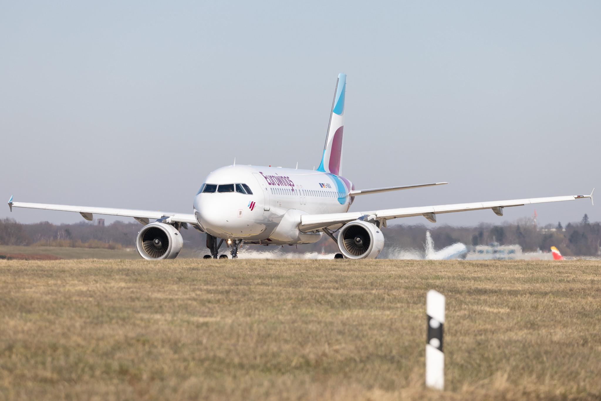 Hamburg Airport: Eurowings (EW / EWG) |  Airbus A319-112 A319 | D-ABGK | MSN 3447