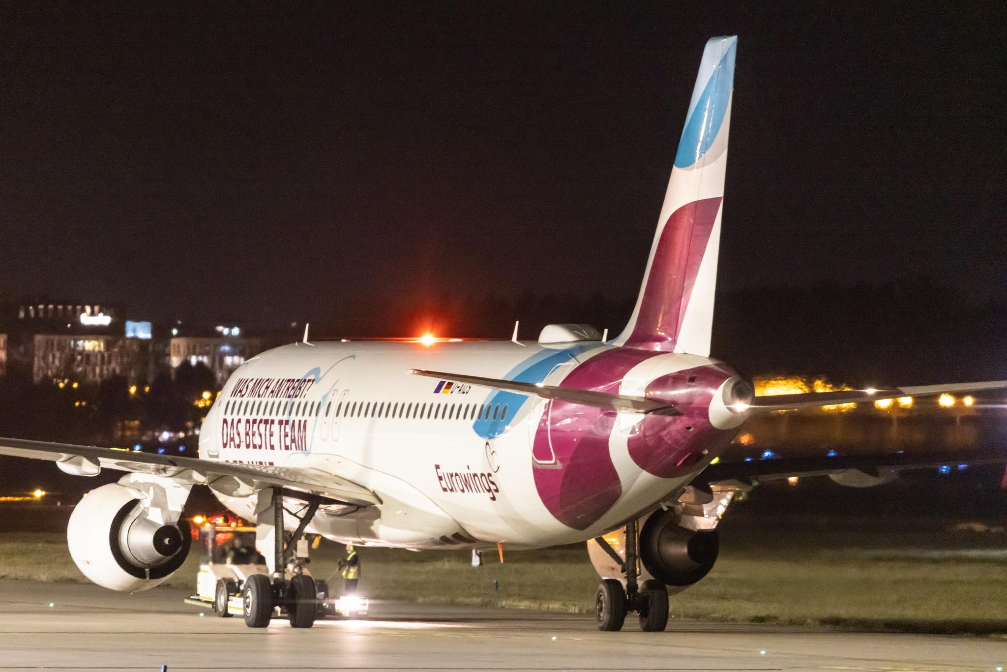 Hamburg Airport: Eurowings (EW / EWG) |  Livery: Das beste Team der Welt Livery |  Airbus A320-214 A320 | D-AIZS | MSN 5557