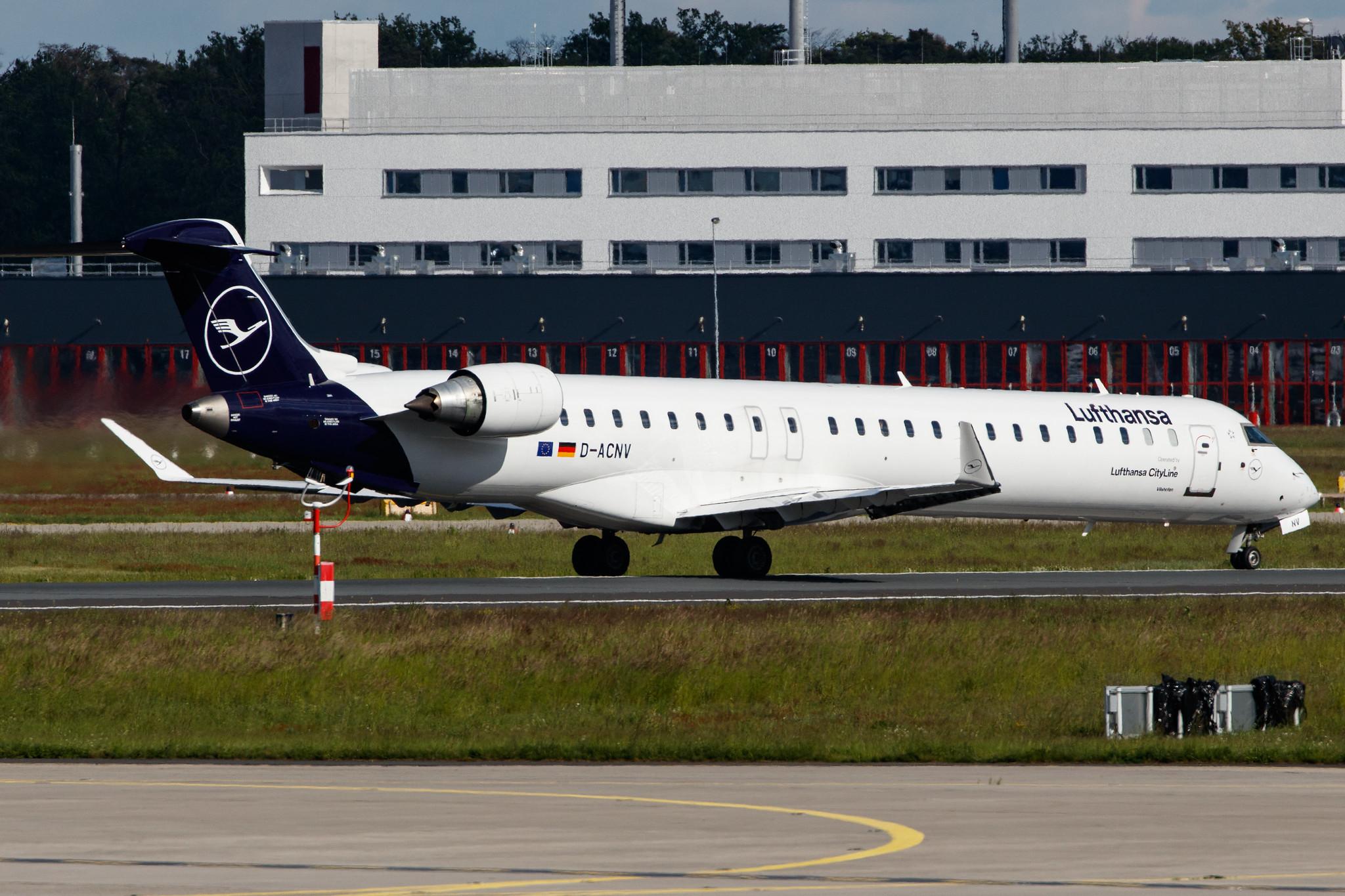 Frankfurt Airport: Lufthansa (LH / DLH) | Operator: Lufthansa CityLine |  Mitsubishi CRJ-900LR CRJ9 | D-ACNV | MSN 15268