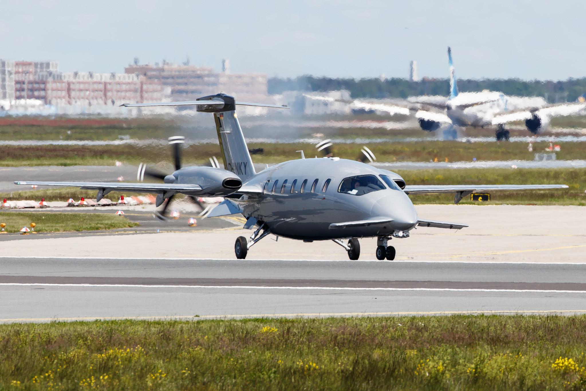 Frankfurt Airport: AirGO Private Airline (/ XGO) |  Piaggio P180 Avanti P180 | D-INKY | MSN 1162