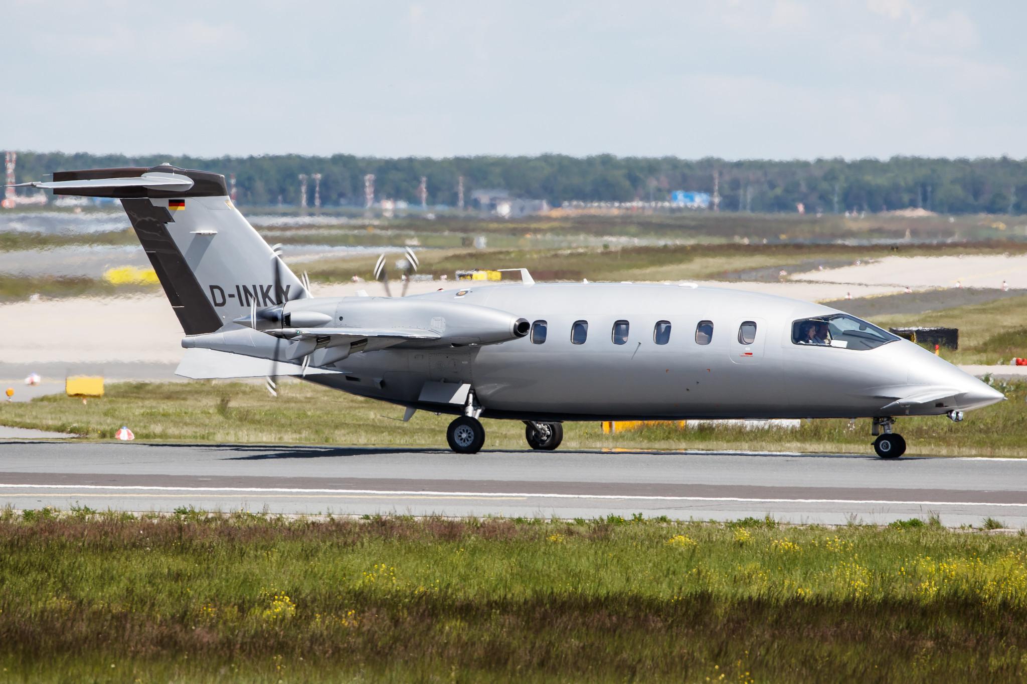 Frankfurt Airport: AirGO Private Airline (/ XGO) |  Piaggio P180 Avanti P180 | D-INKY | MSN 1162