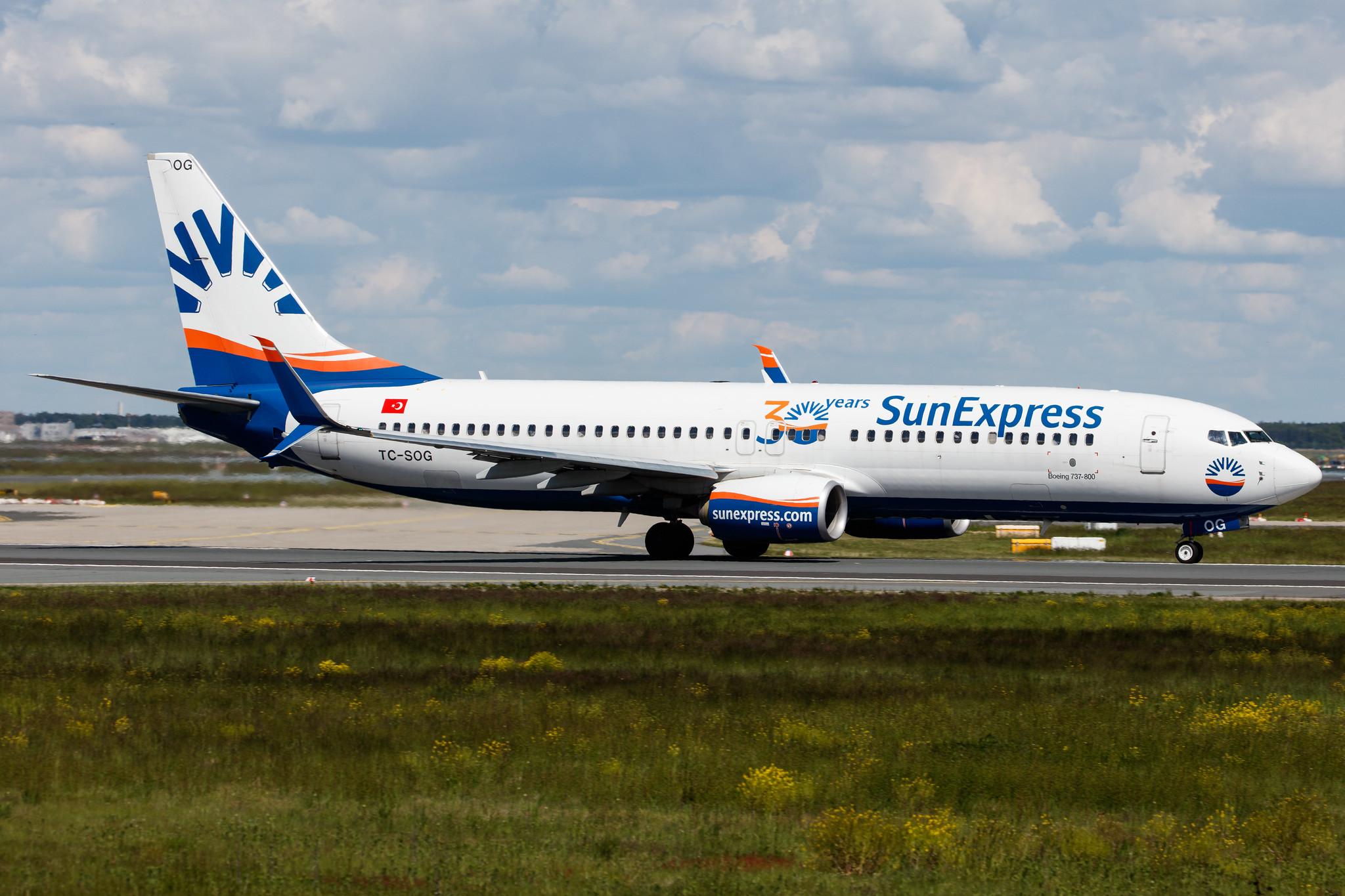 Frankfurt Airport: SunExpress (XQ / SXS) |  Boeing 737-8HC B738 | TC-SOG | MSN 61179