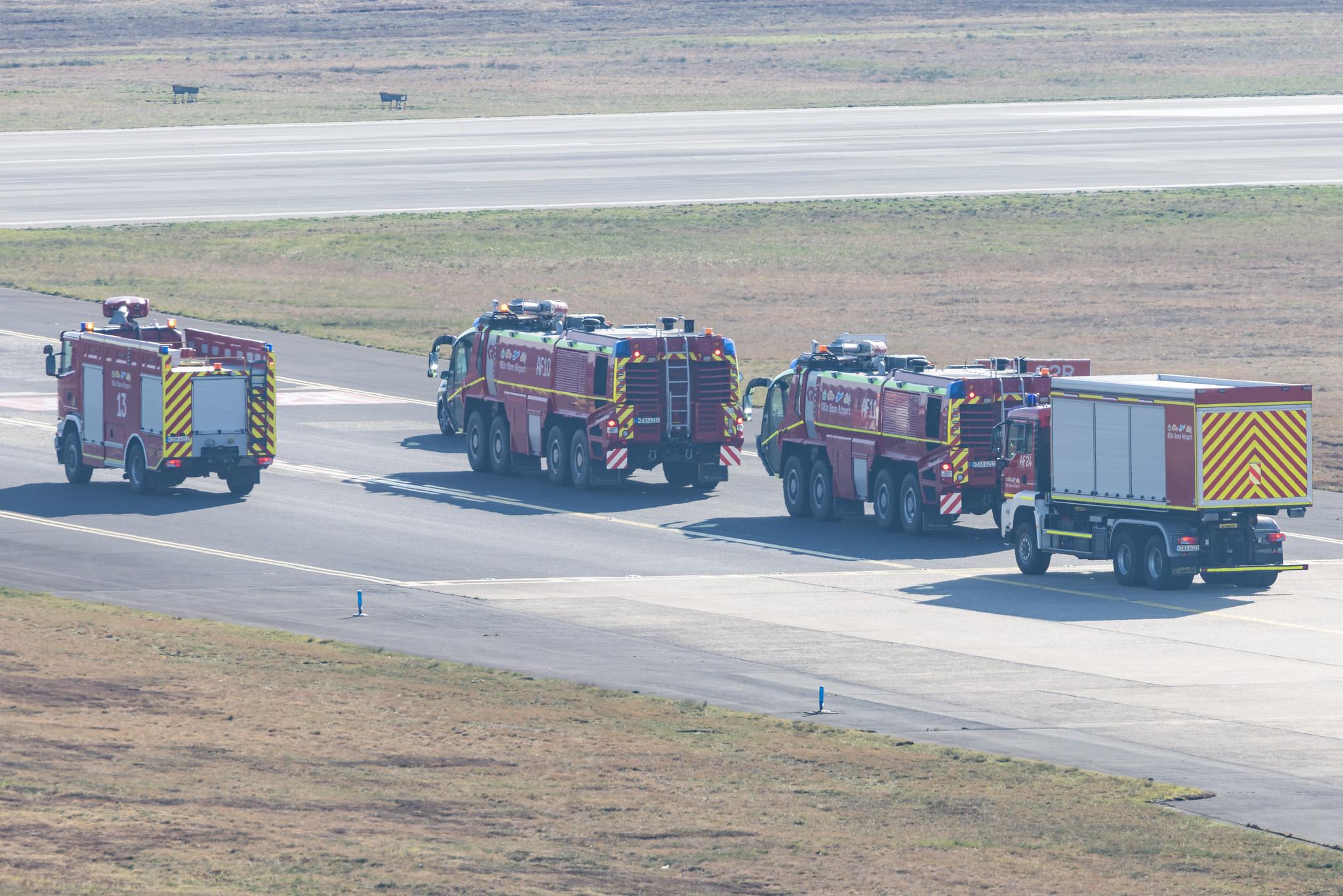 Köln Bonn Airport: Feuerwehr am Flughafen Köln Bonn.