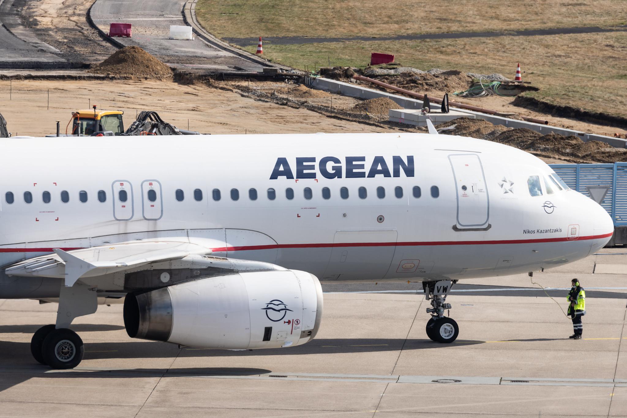 Köln Bonn Airport: Aegean Airlines (A3 / AEE) |  Airbus A320-232 A320 | SX-DVW | MSN 3785