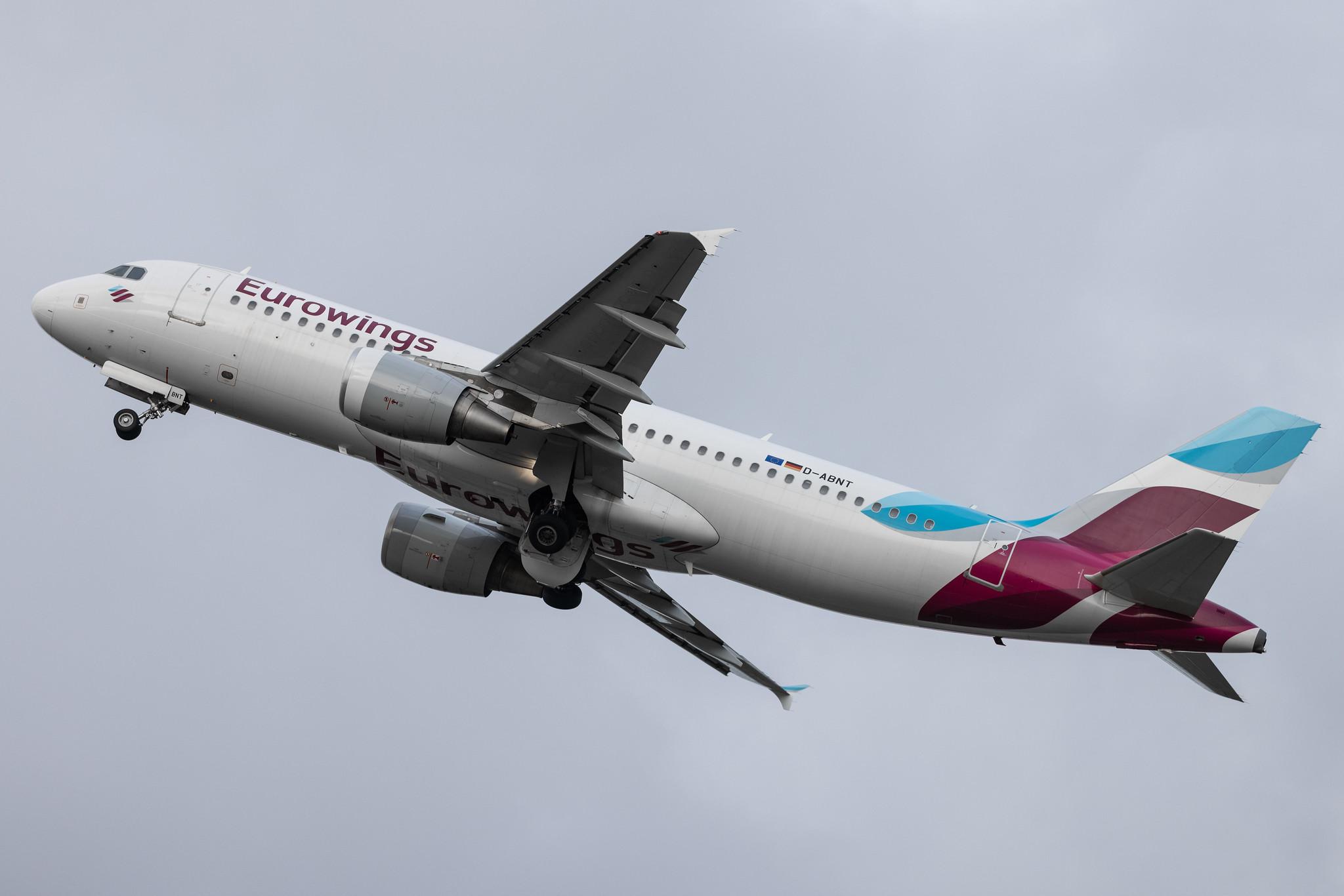 Hamburg Airport: Eurowings (EW / EWG) |  Airbus A320-214 A320 | D-ABNT | MSN 2562