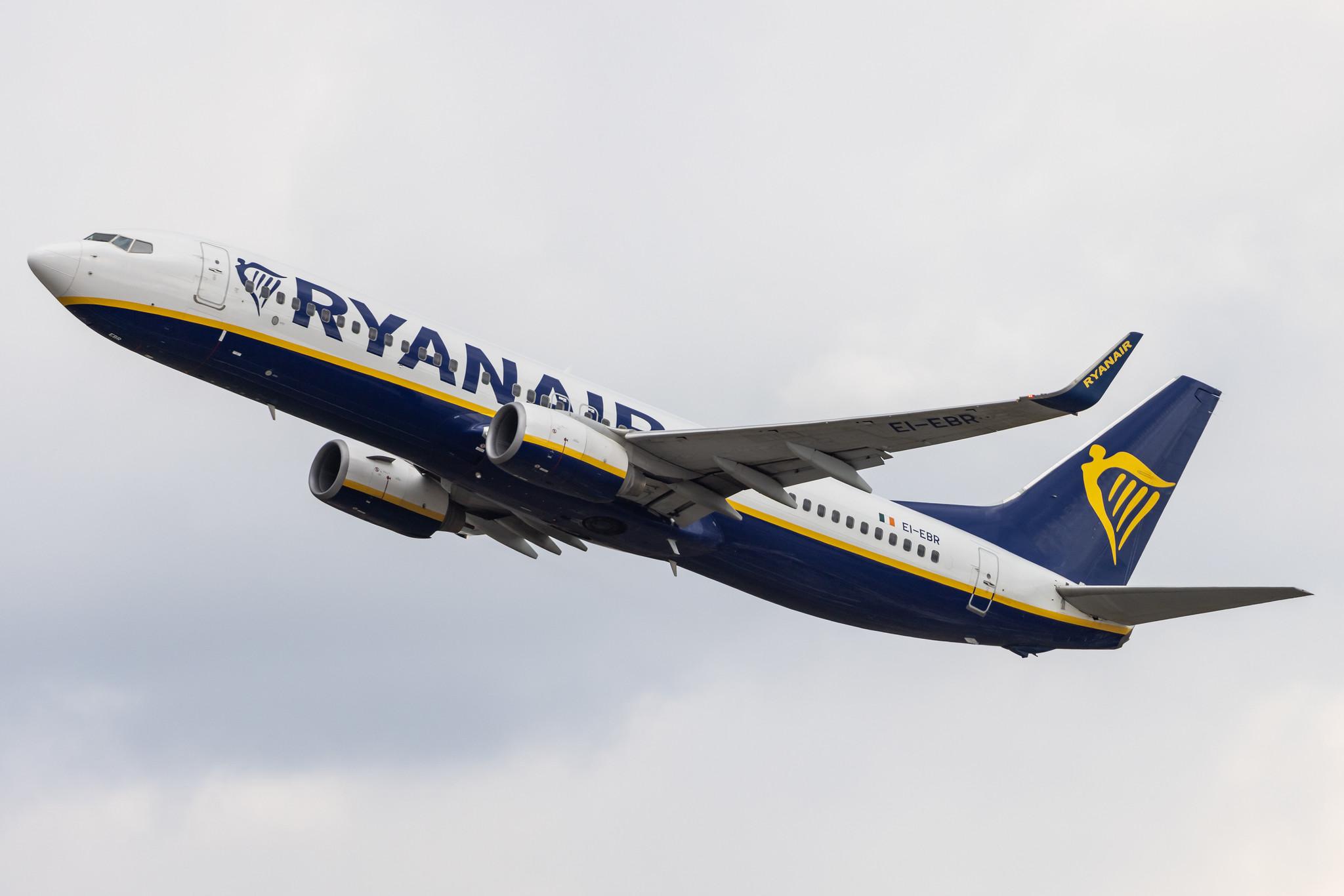 Köln Bonn Airport: Ryanair (FR / RYR) |  Boeing 737-8AS B738 | EI-EBR | MSN 37530