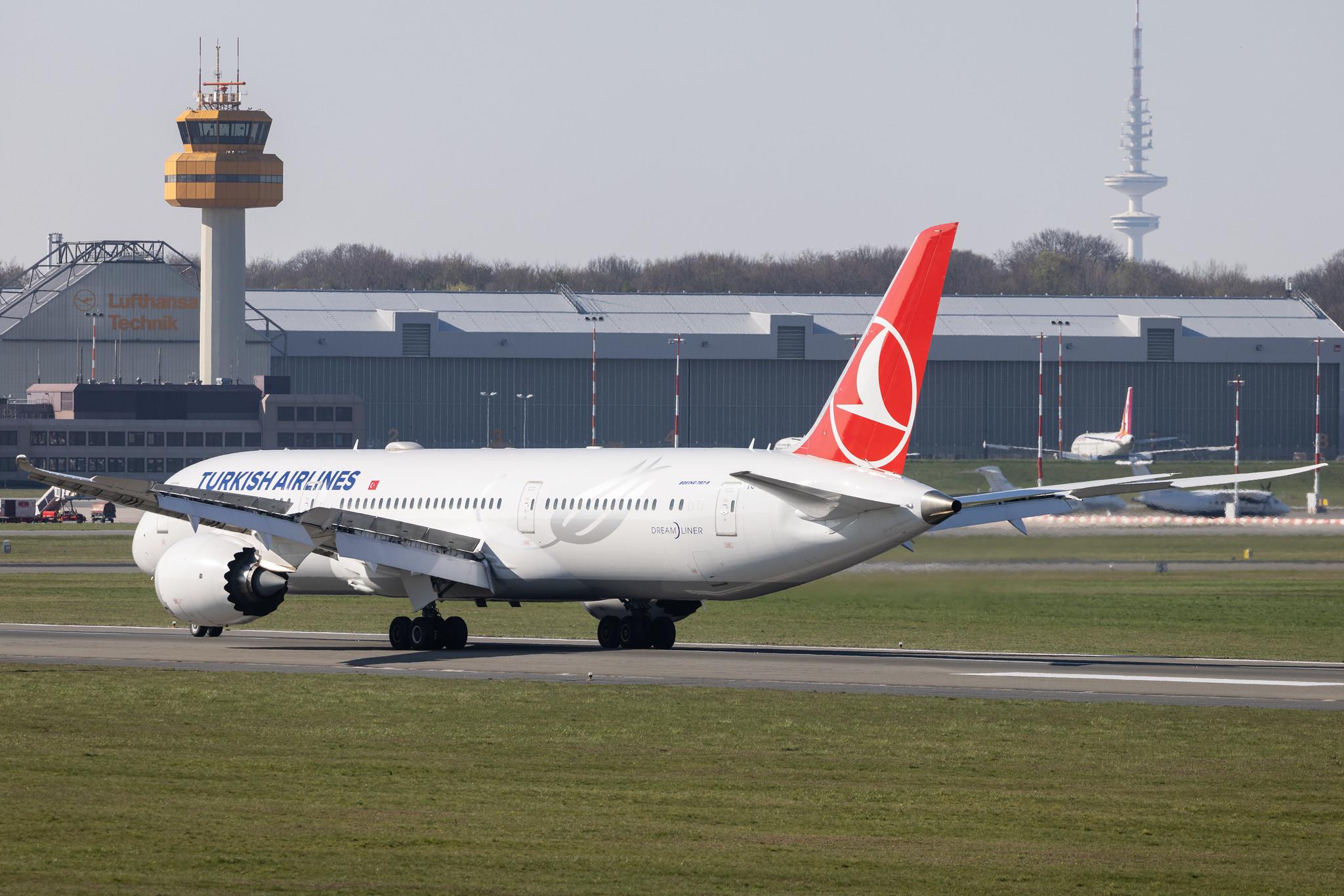 Hamburg Airport: Turkish Airlines (TK / THY) |  Boeing 787-9 Dreamliner B789 | TC-LLO | MSN 65814