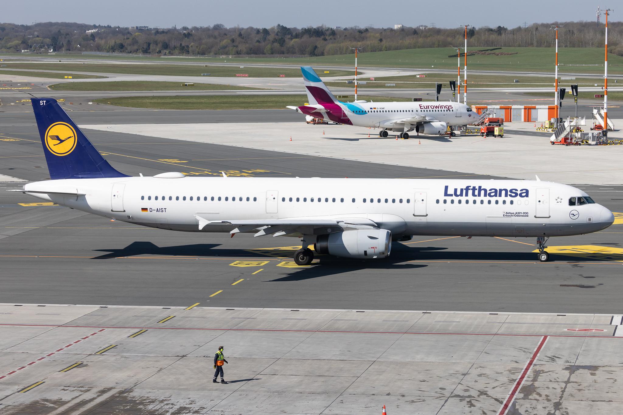 Hamburg Airport: Lufthansa (LH / DLH) |  Airbus A321-231 A321 | D-AIST | MSN 4005
