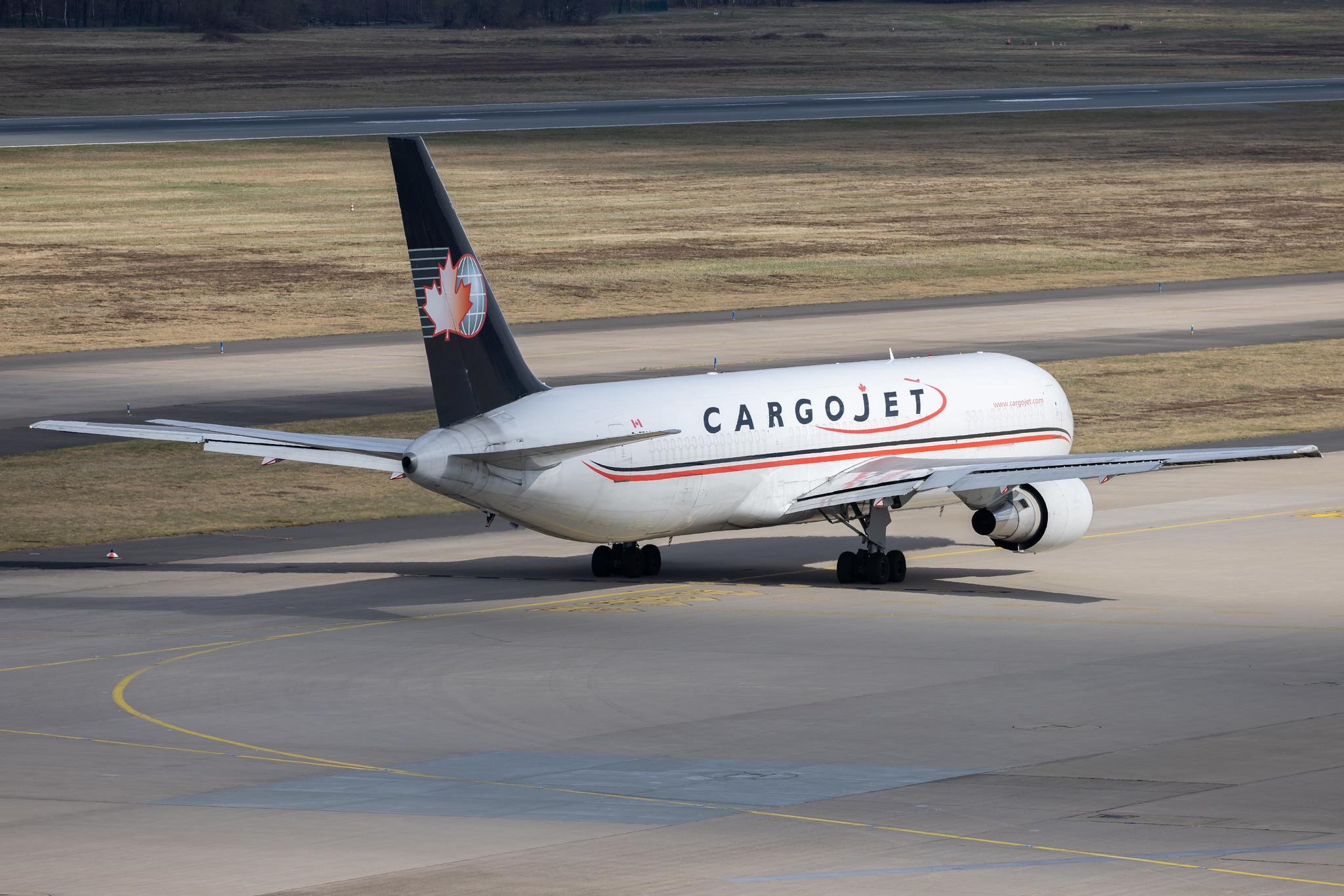 Köln Bonn Airport: Cargojet Airways (W8 / CJT) |  Boeing 767-39H(ER)(BDSF) B763 | C-FDIJ | MSN 26257